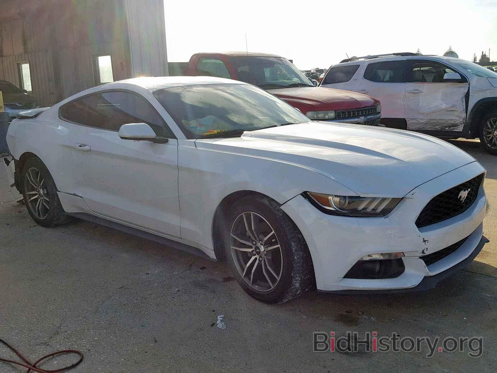 Photo 1FA6P8TH5G5223983 - FORD MUSTANG 2016