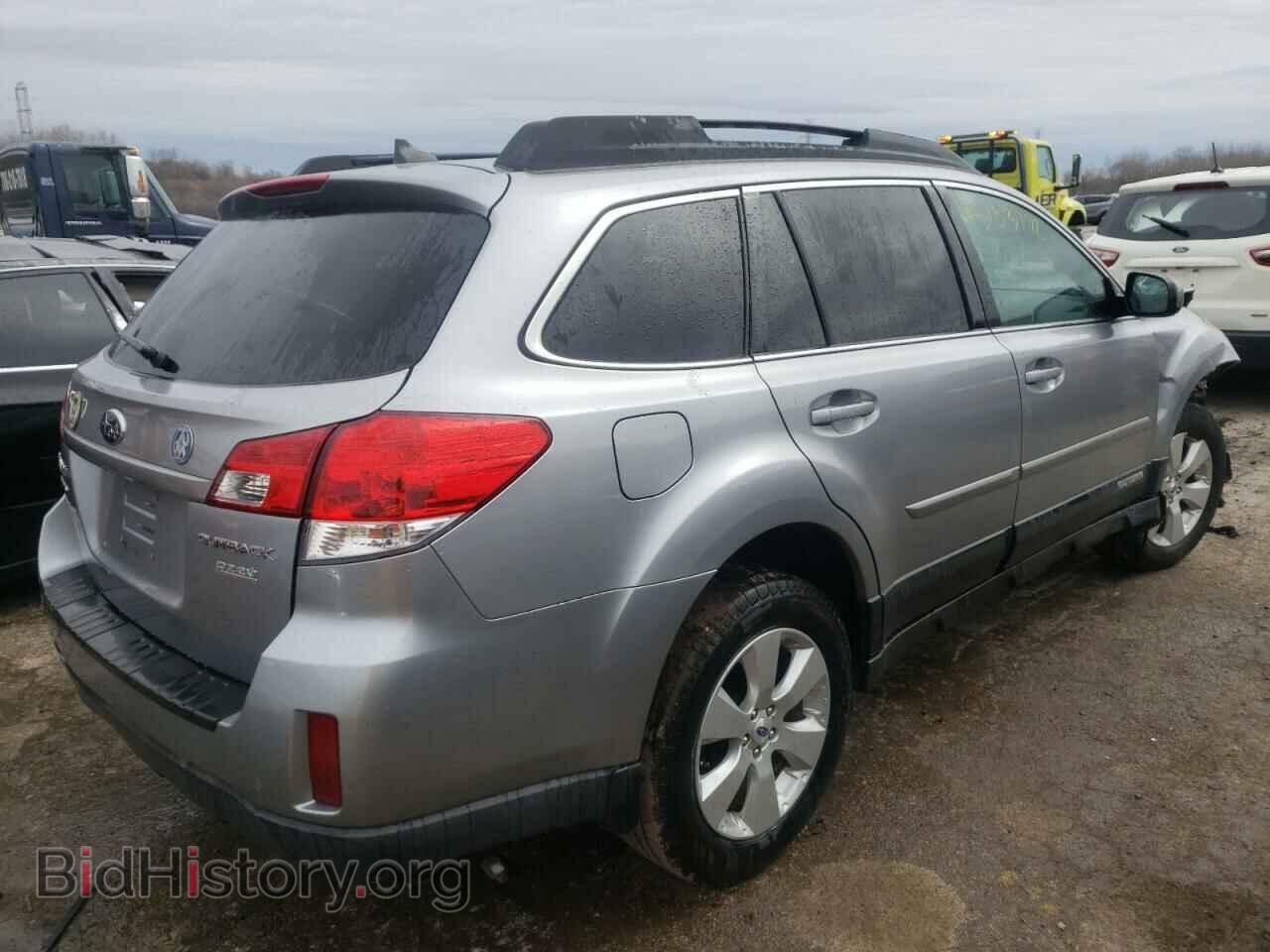 2011 SUBARU OUTBACK - VIN: 4S4BRBLC4B3436685 - Photo 4