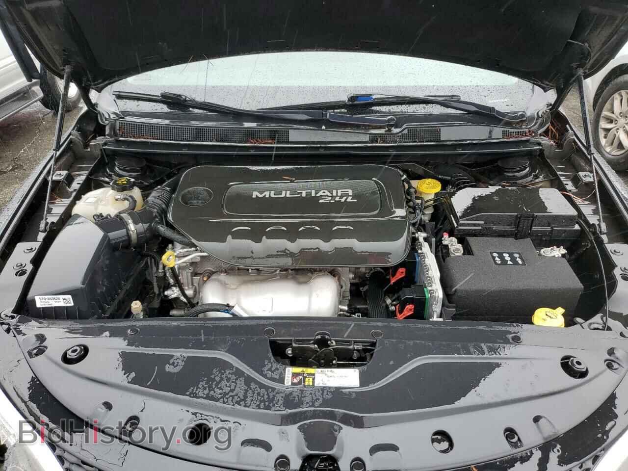 2015 CHRYSLER 200 - VIN: 1C3CCCAB7FN715363 - Фото 11