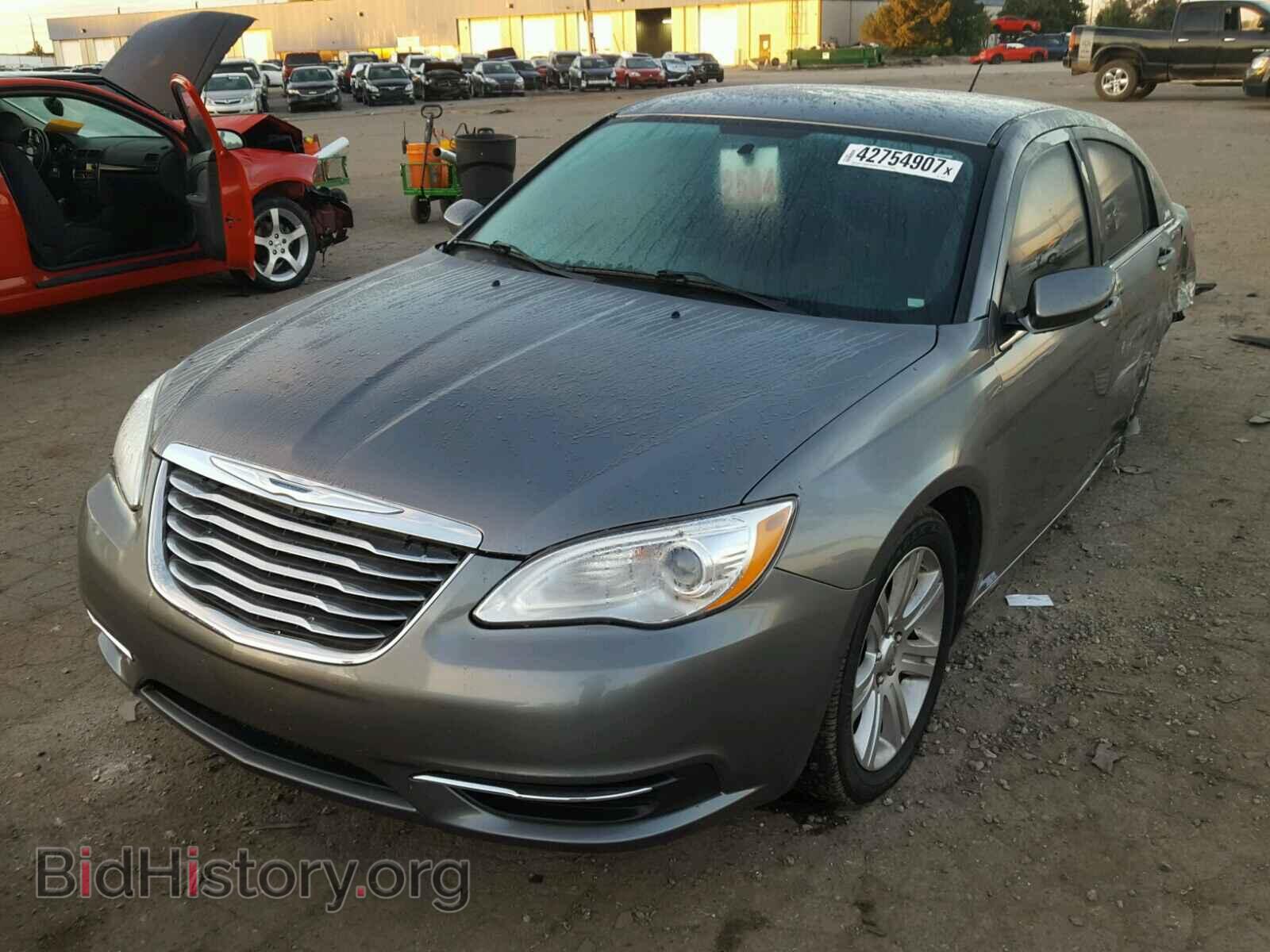 2012 CHRYSLER 200 - VIN: 1C3CCBBG4CN139702 - Фото 2