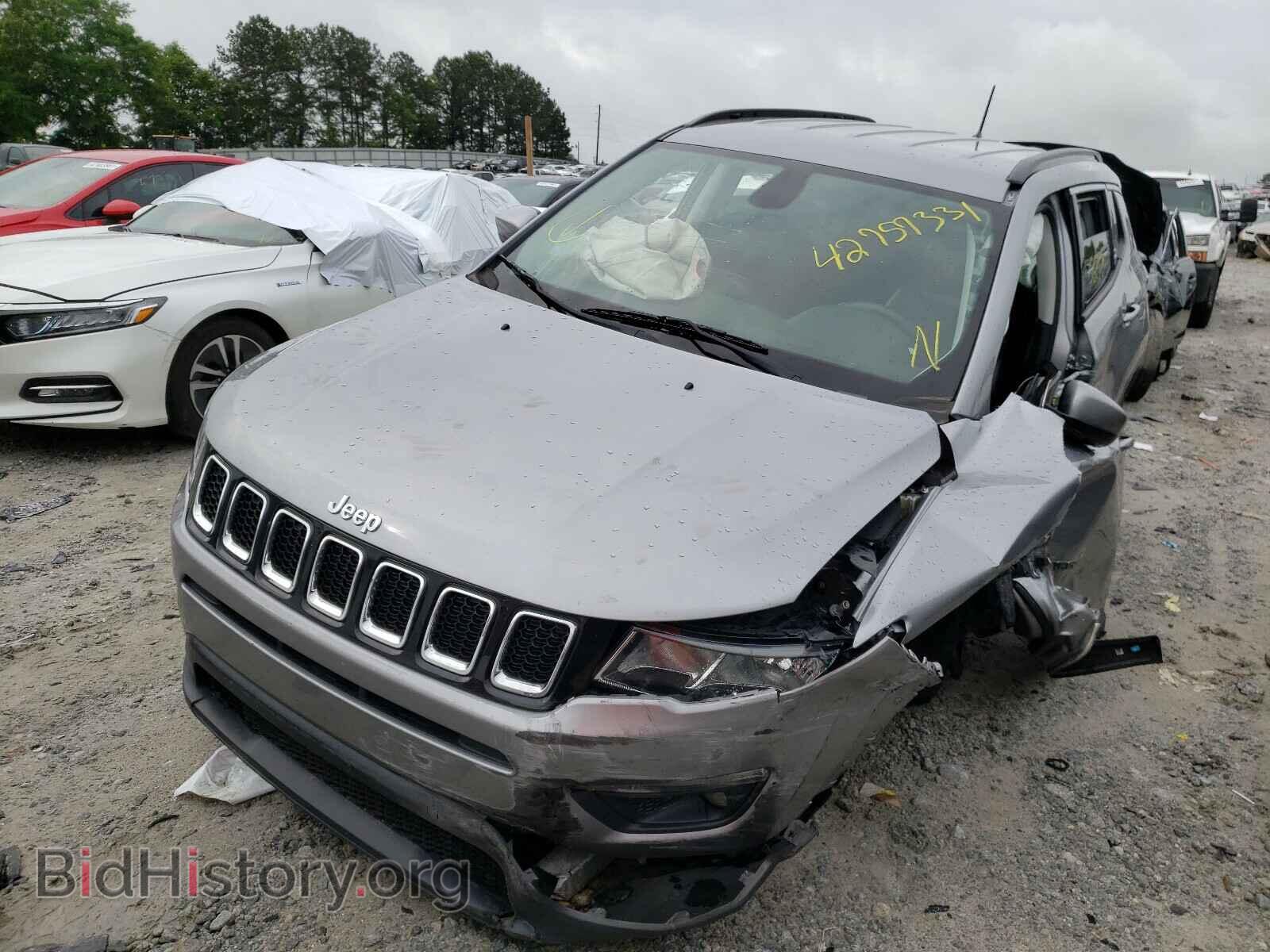 2017 JEEP COMPASS - VIN: 3C4NJCBB4HT617354 - Photo 2