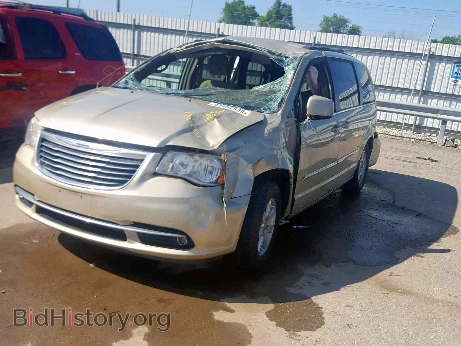 2011 CHRYSLER TOWN & COU - VIN: 2A4RR5DG4BR683874 - Фото 2