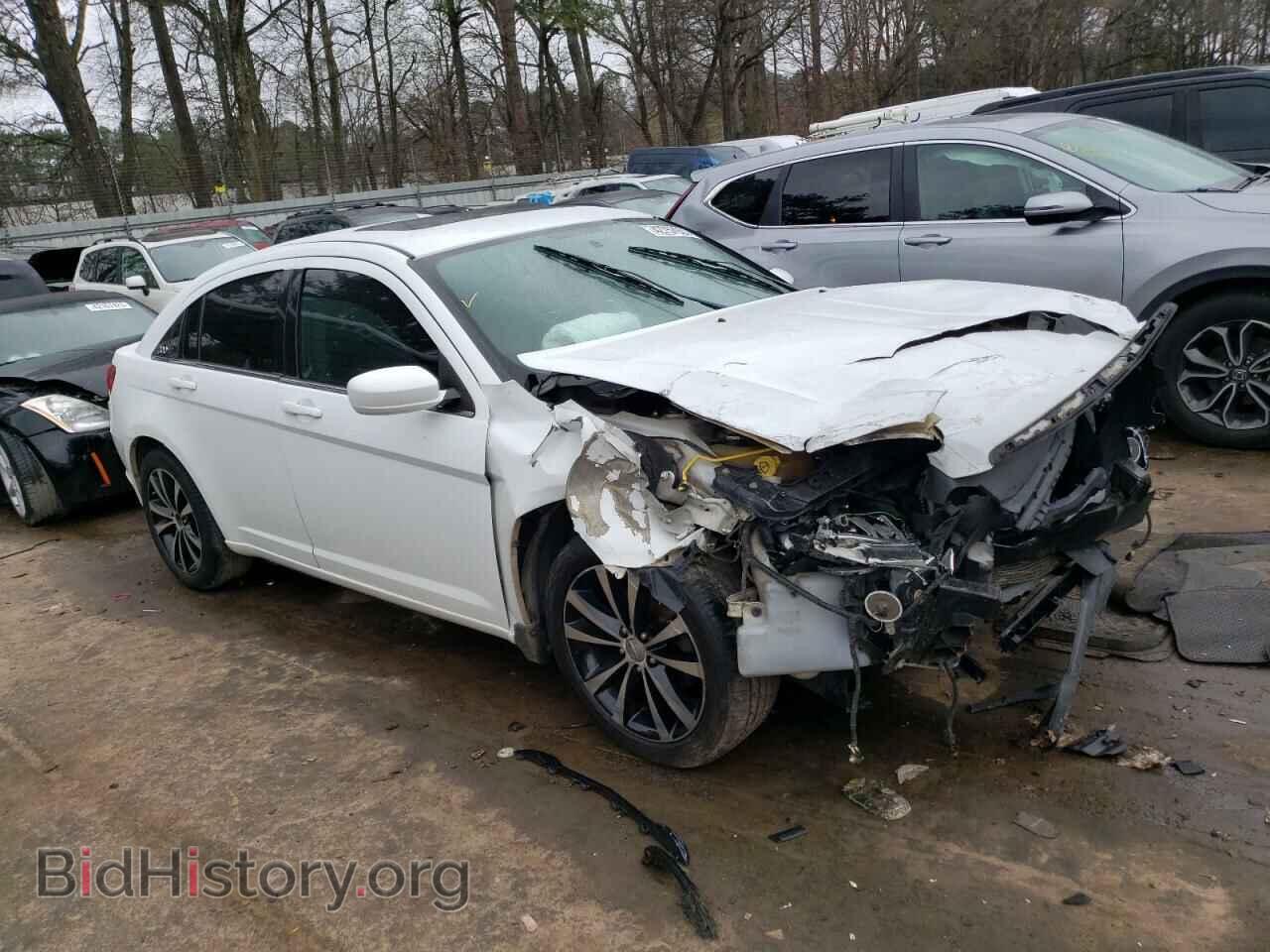 2011 CHRYSLER 200 - VIN: 1C3BC8FG0BN567306 - Фото 4