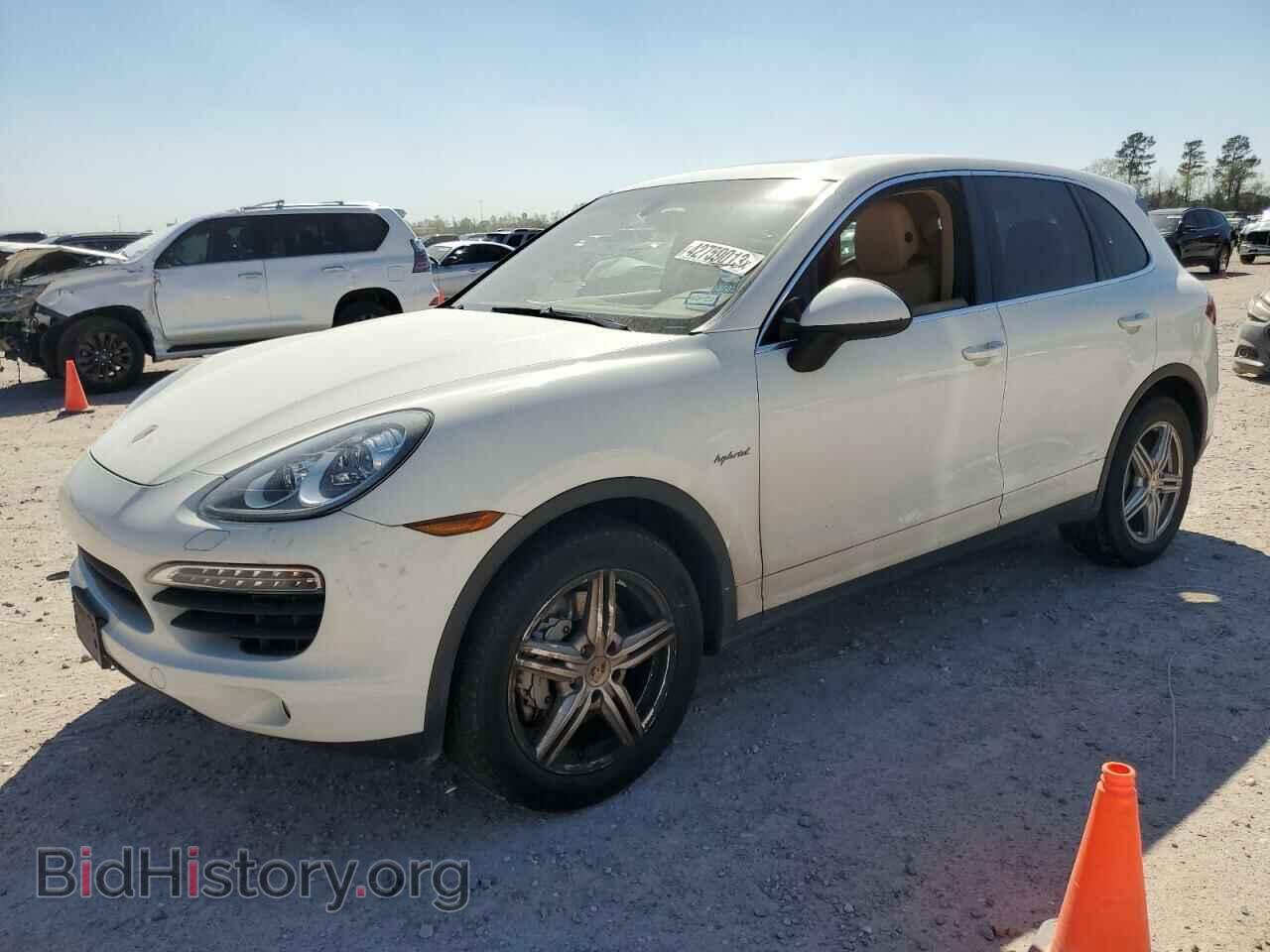 Photo WP1AE2A25CLA91480 - PORSCHE CAYENNE 2012