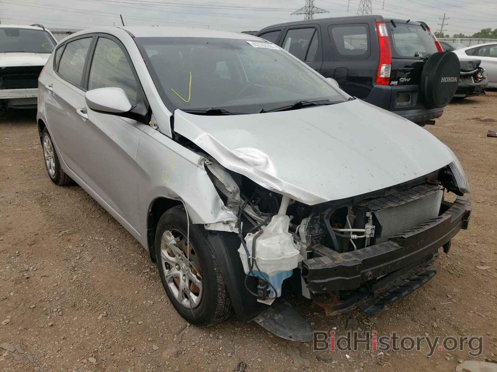 Photo KMHCT5AE1DU072394 - HYUNDAI ACCENT 2013