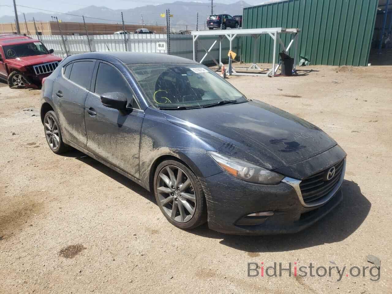 Photo 3MZBN1L33JM274097 - MAZDA 3 2018