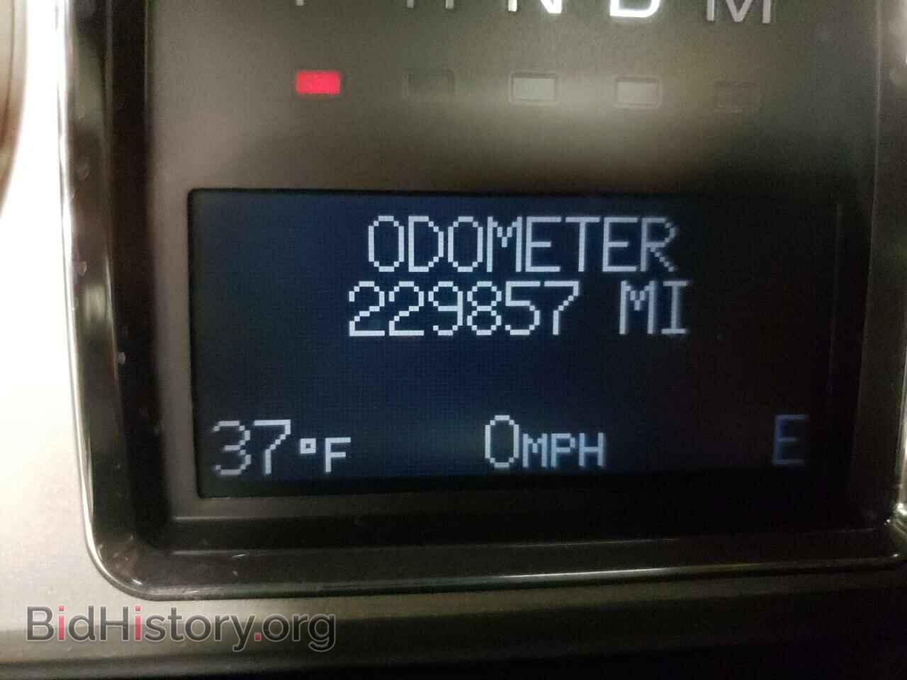 2011 CADILLAC ESCALADE - VIN: 1GYS4BEF9BR392863 - Photo 8