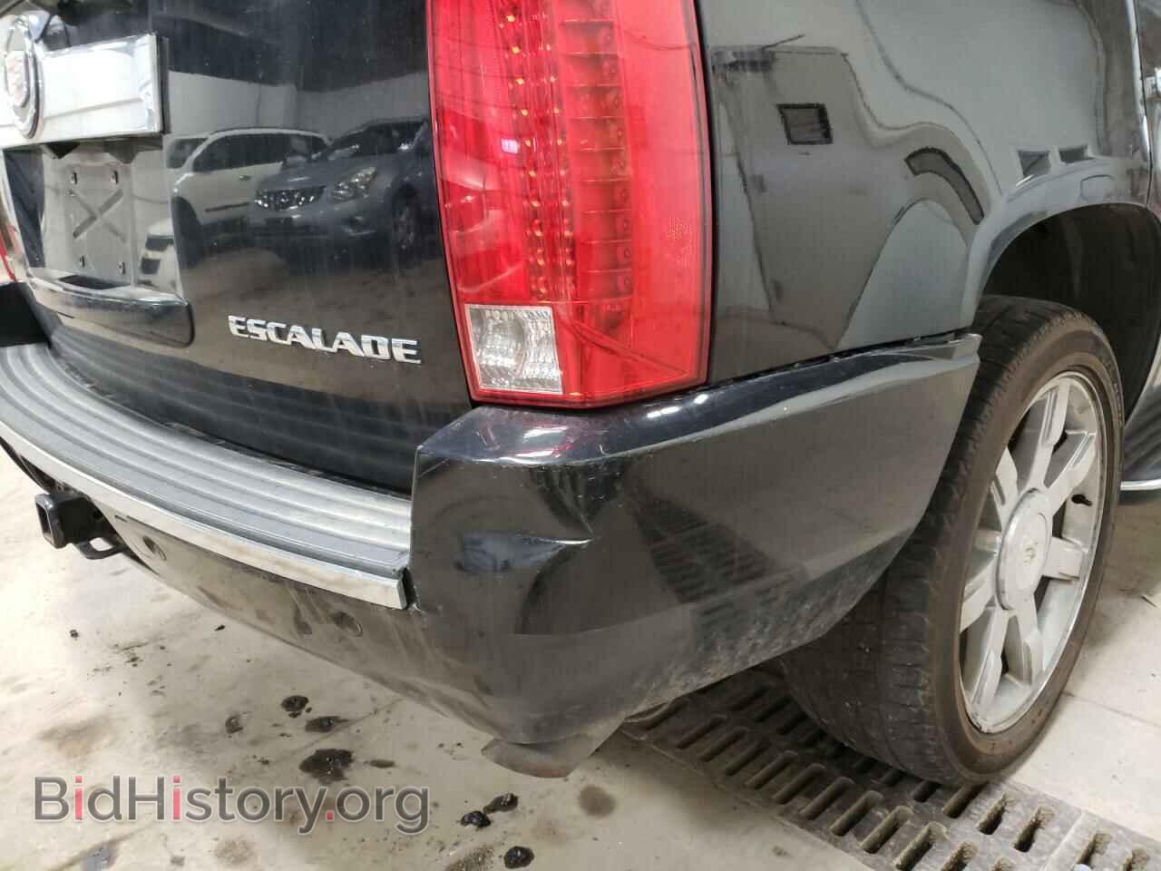 2011 CADILLAC ESCALADE - VIN: 1GYS4BEF9BR392863 - Photo 9
