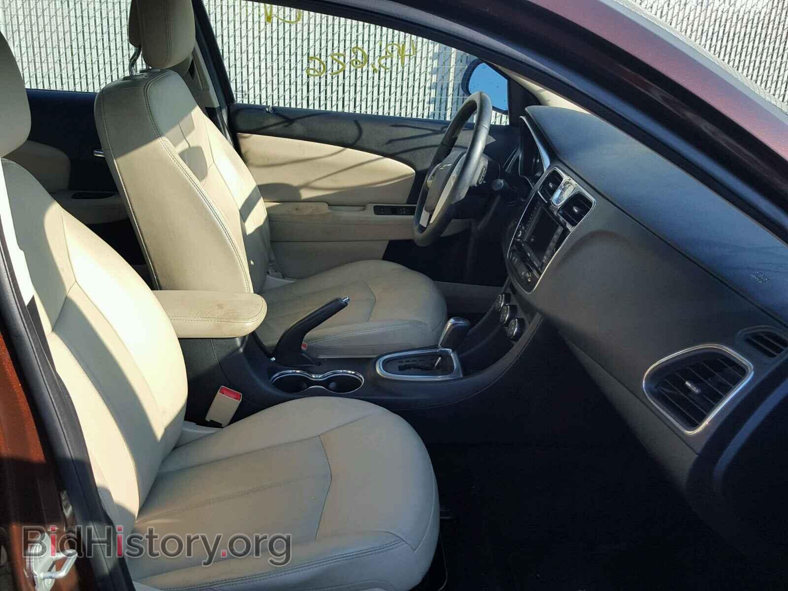 2012 CHRYSLER 200 - VIN: 1C3CCBCB0CN307418 - Фото 5