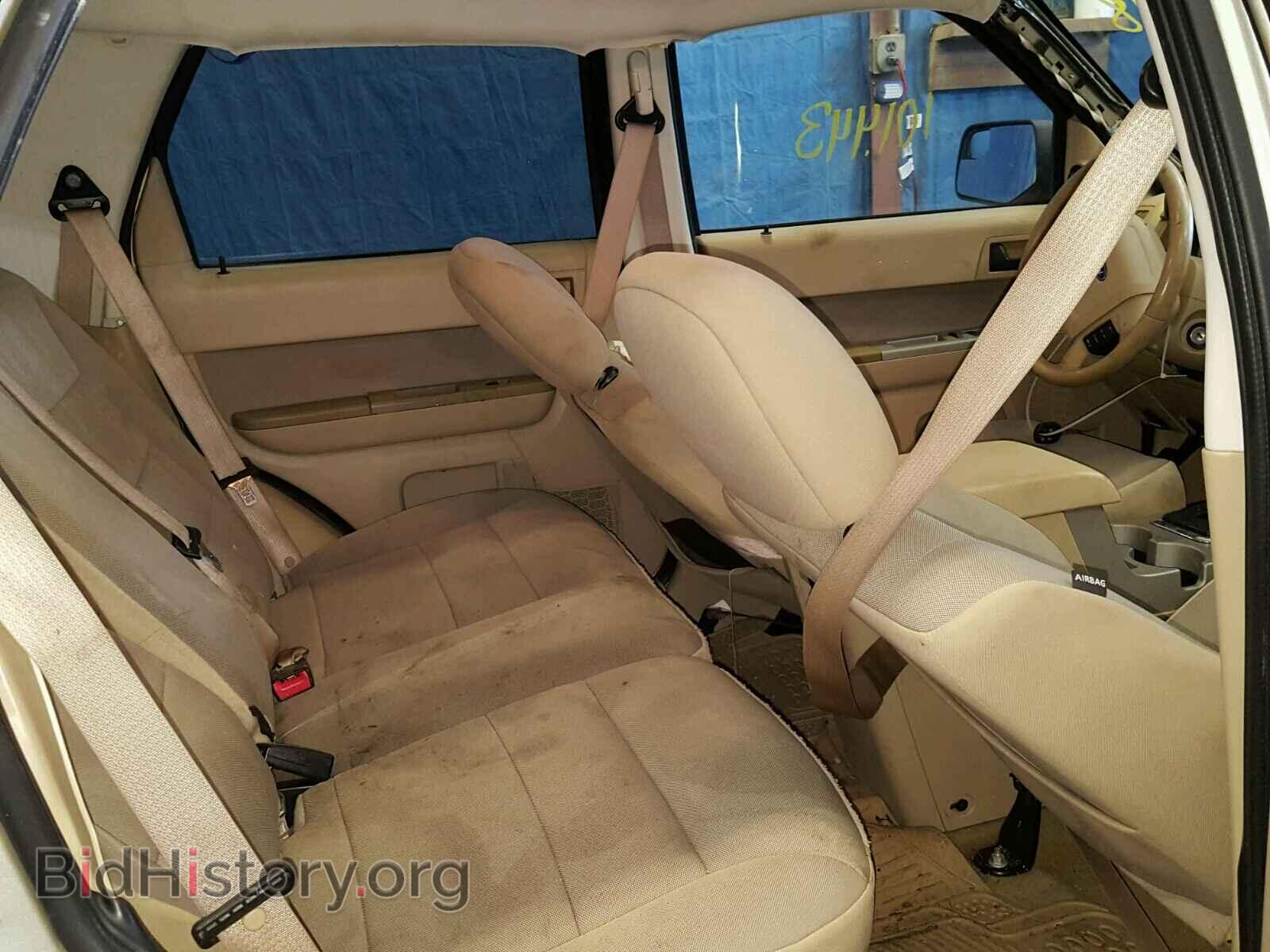 2011 FORD ESCAPE - VIN: 1FMCU9DG4BKA65658 - Фото 6