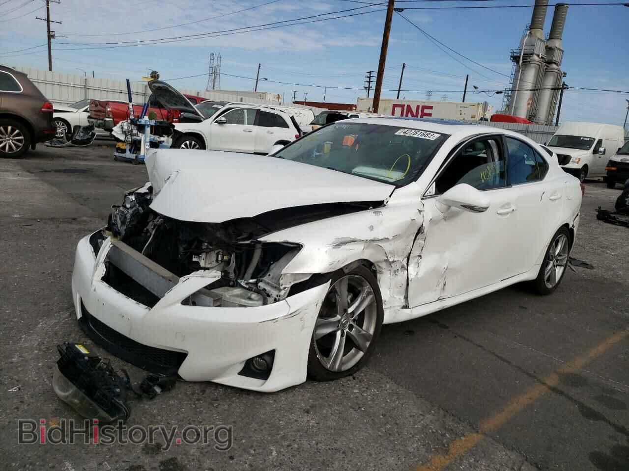 2011 LEXUS IS - VIN: JTHBF5C20B5149093 - Фото 2