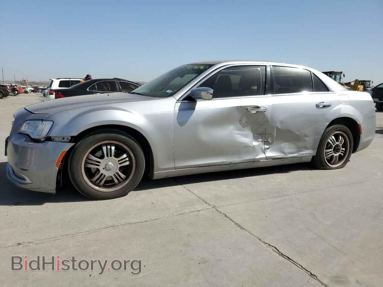 Фотография 2C3CCAEG1GH334046 - CHRYSLER 300 2016