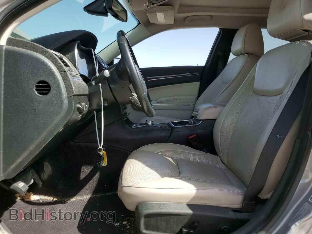 2016 CHRYSLER 300 - VIN: 2C3CCAEG1GH334046 - Фото 7