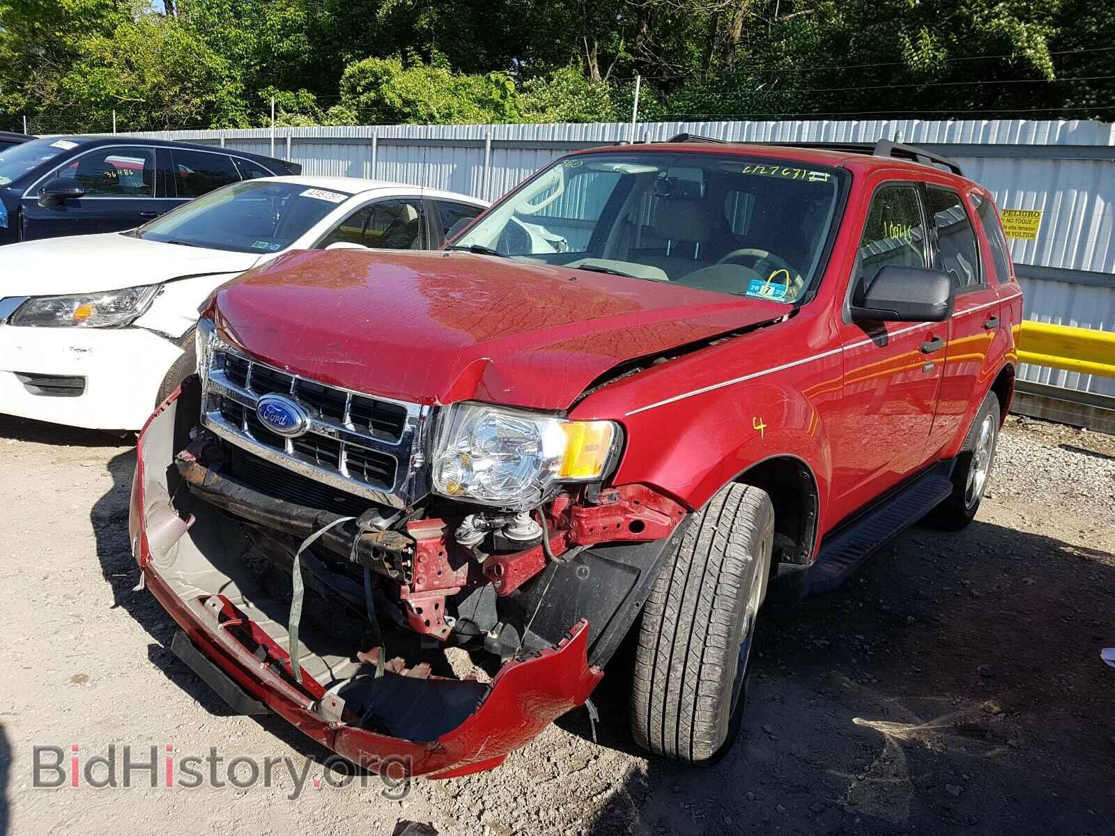 2011 FORD ESCAPE - VIN: 1FMCU9DG1BKC47382 - Фото 2