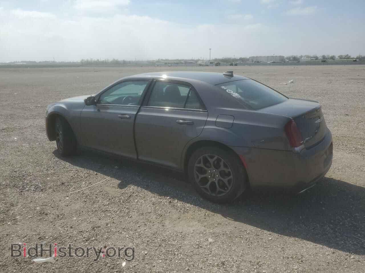 2018 CHRYSLER 300 - VIN: 2C3CCAGG7JH141548 - Фото 2
