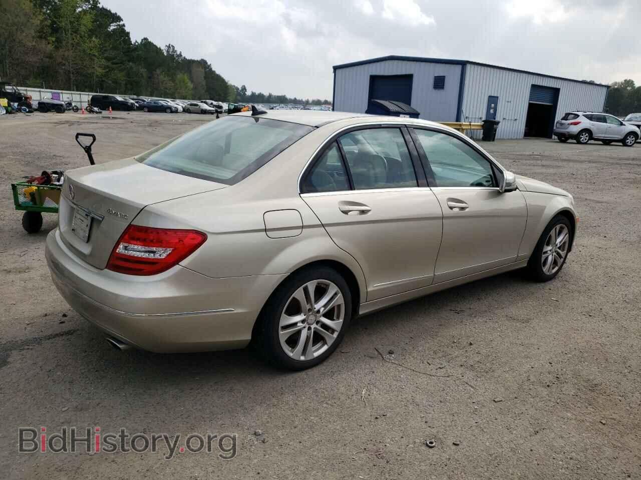 2012 MERCEDES-BENZ C-CLASS - VIN: WDDGF8BB3CA652819 - Фото 3