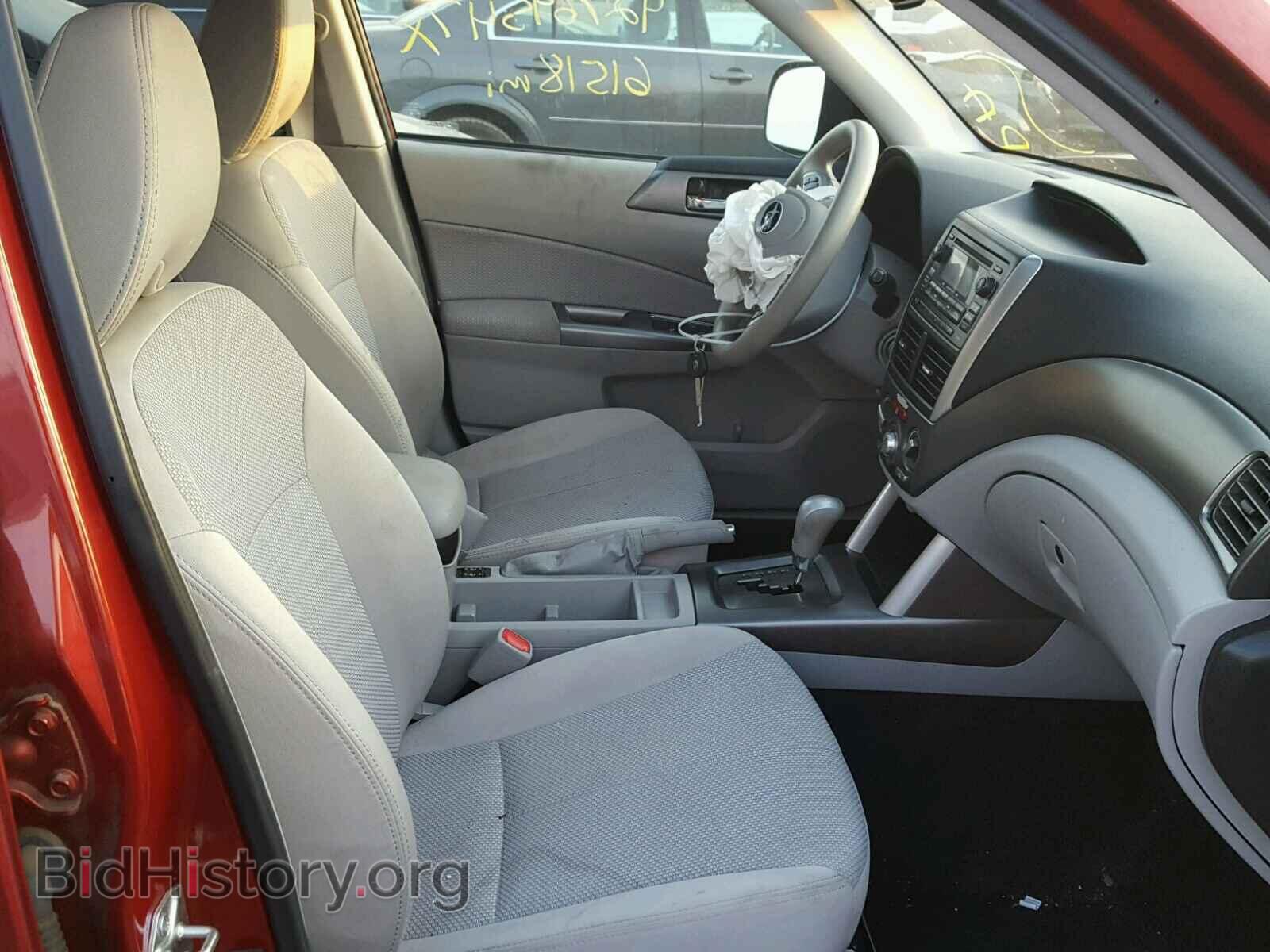 2011 SUBARU FORESTER - VIN: JF2SHBDC2BH769090 - Фото 5