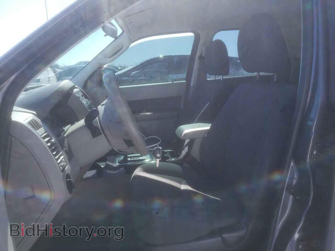 2011 MAZDA TRIBUTE - VIN: 4F2CY0C70BKM02011 - Фото 7