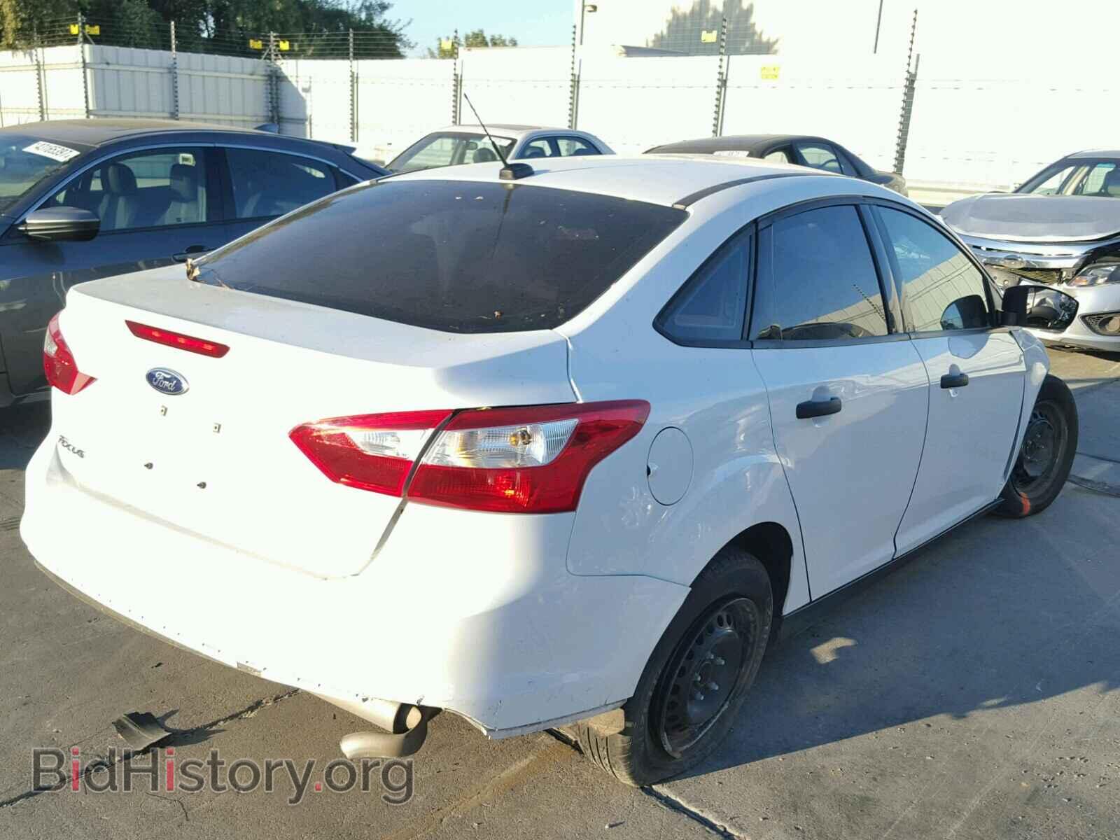2014 FORD FOCUS - VIN: 1FADP3E28EL211063 - Photo 4