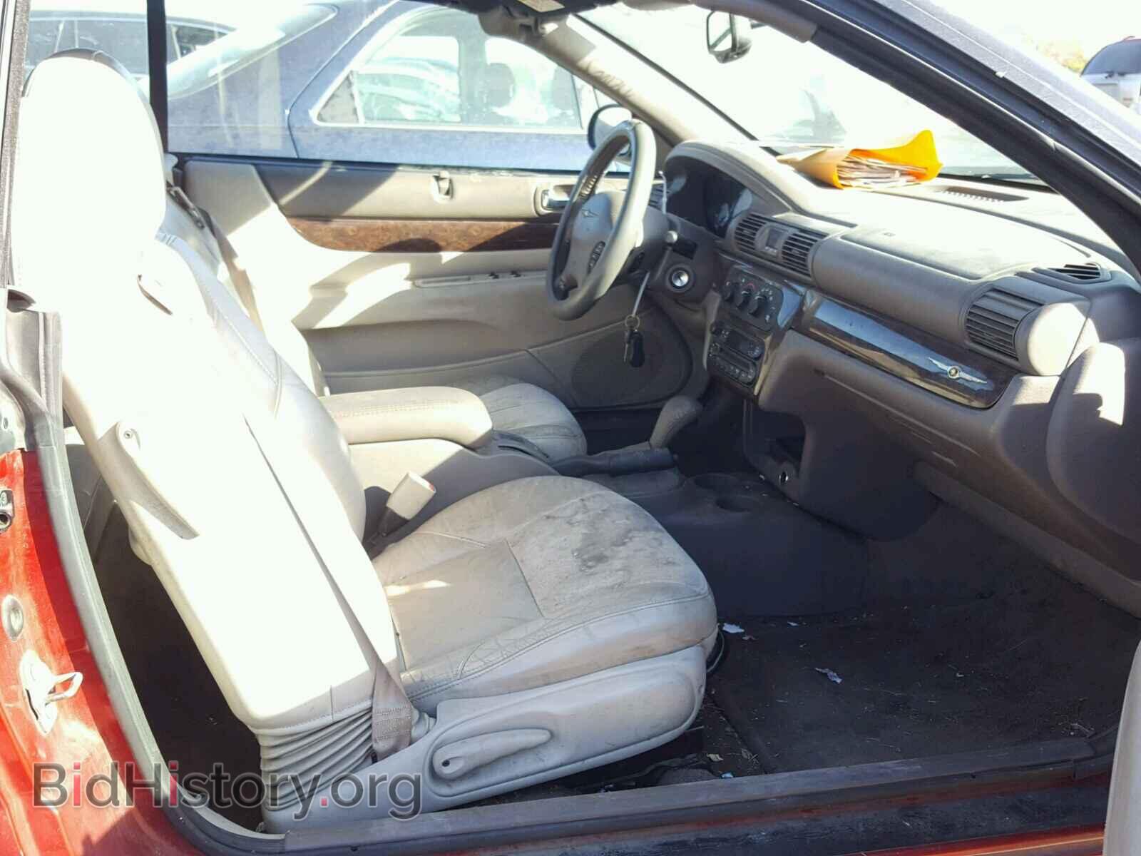 2004 CHRYSLER SEBRING - VIN: 1C3EL65R14N210546 - Фото 5