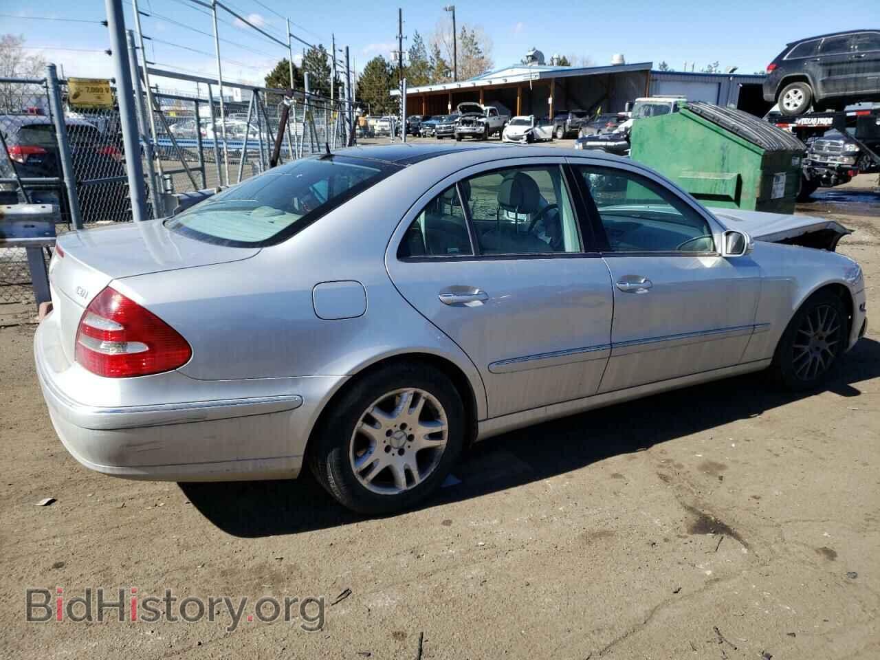 2005 MERCEDES-BENZ E-CLASS - VIN: WDBUF26J75A695220 - Фото 3