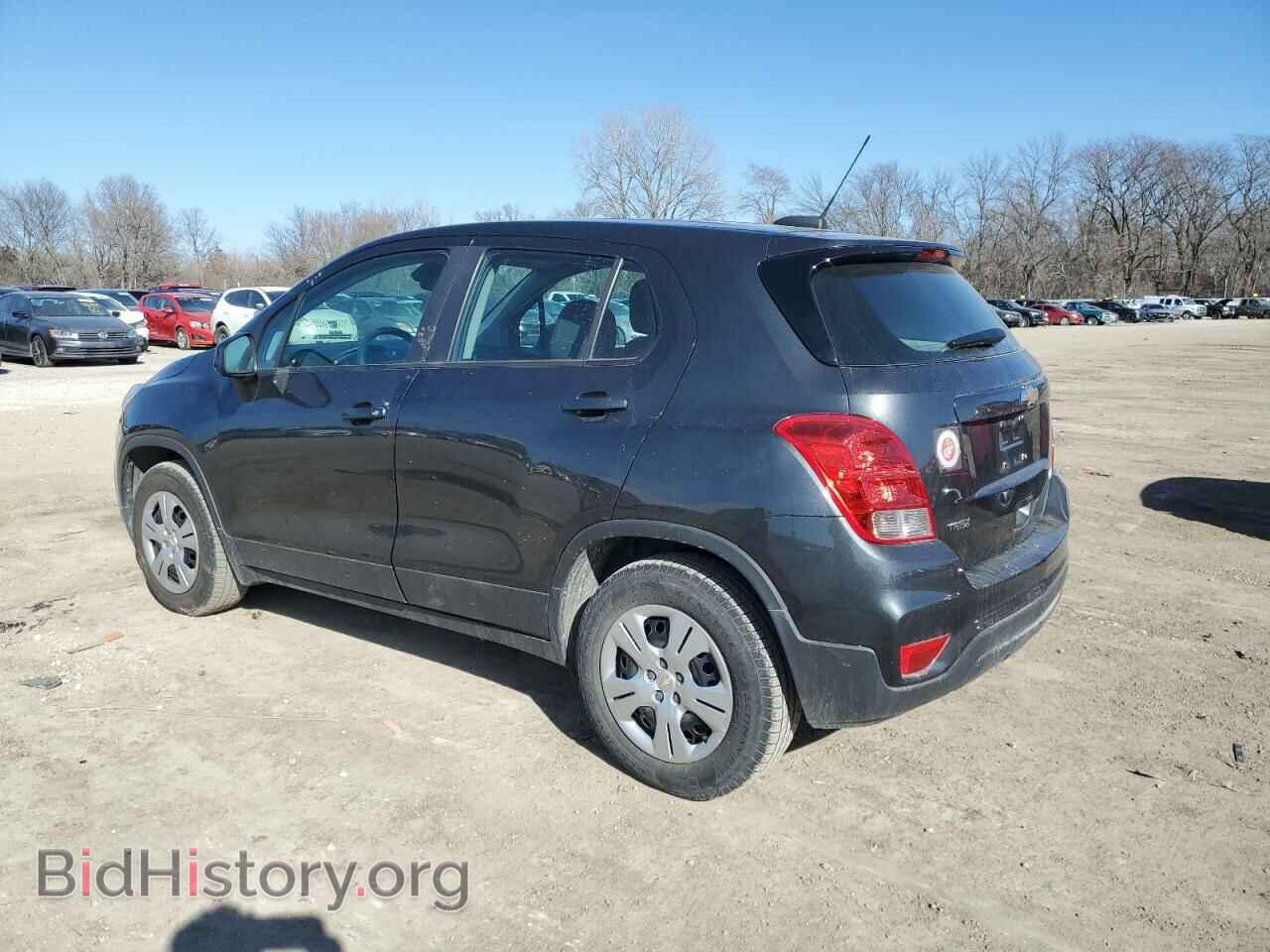 2019 CHEVROLET TRAX - VIN: 3GNCJKSB3KL115614 - Photo 2