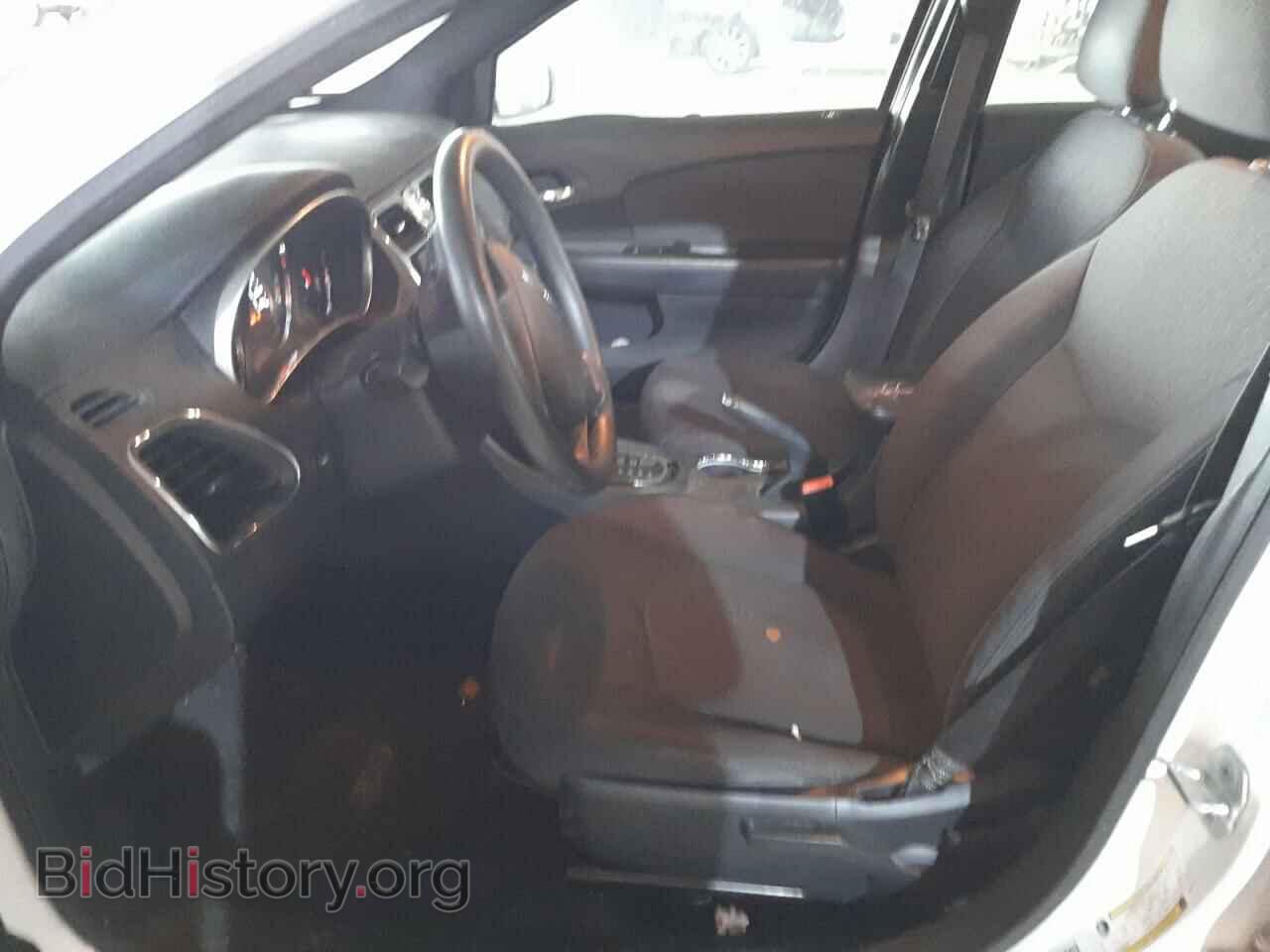 2012 CHRYSLER 200 - VIN: 1C3CCBAB9CN256715 - Фото 7