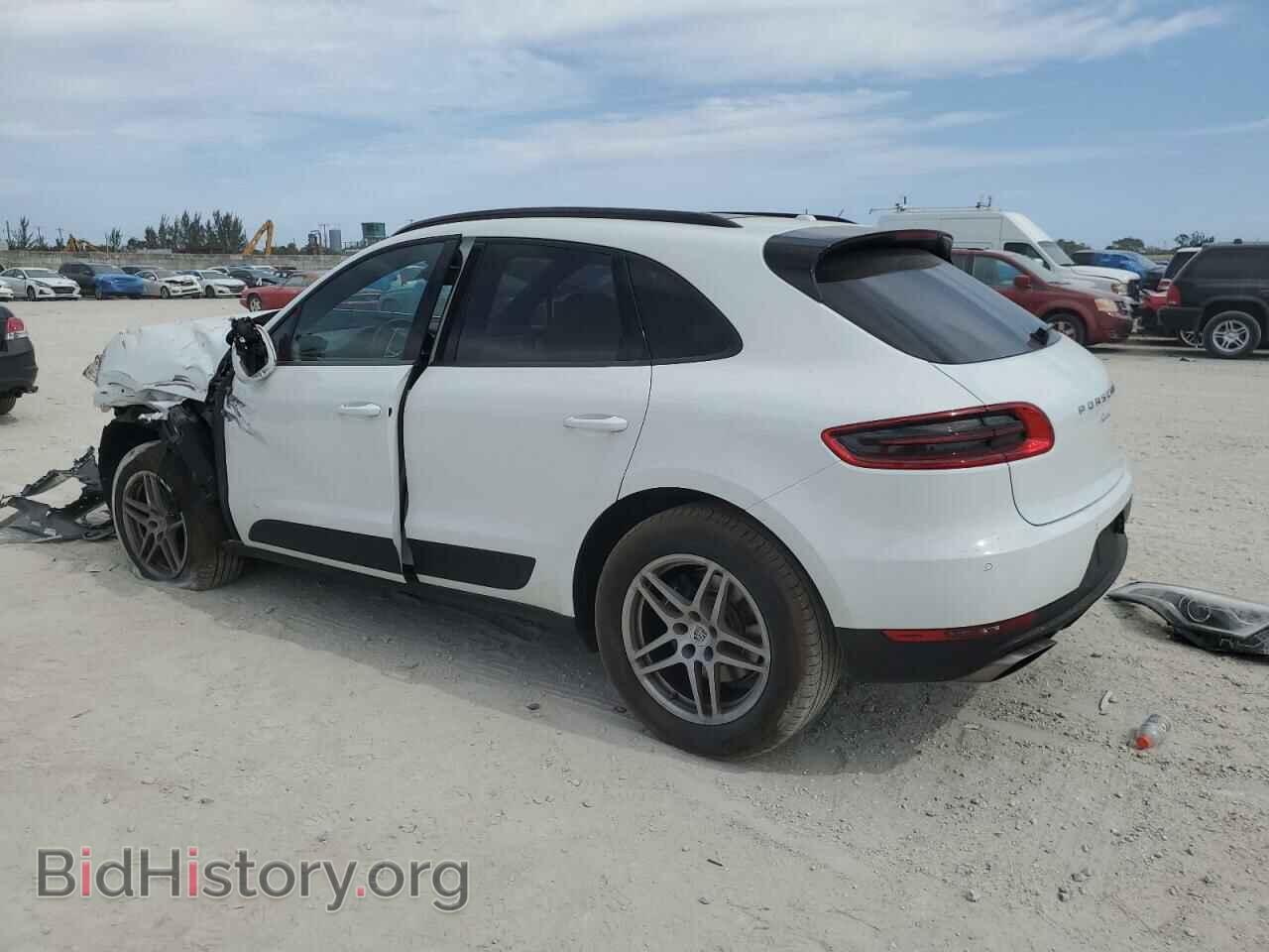2018 PORSCHE MACAN - VIN: WP1AA2A54JLB21944 - Photo 2
