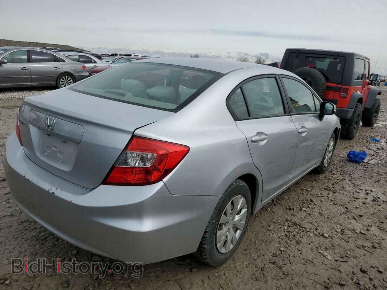 2012 HONDA CIVIC - VIN: 2HGFB2F56CH607170 - Фото 3