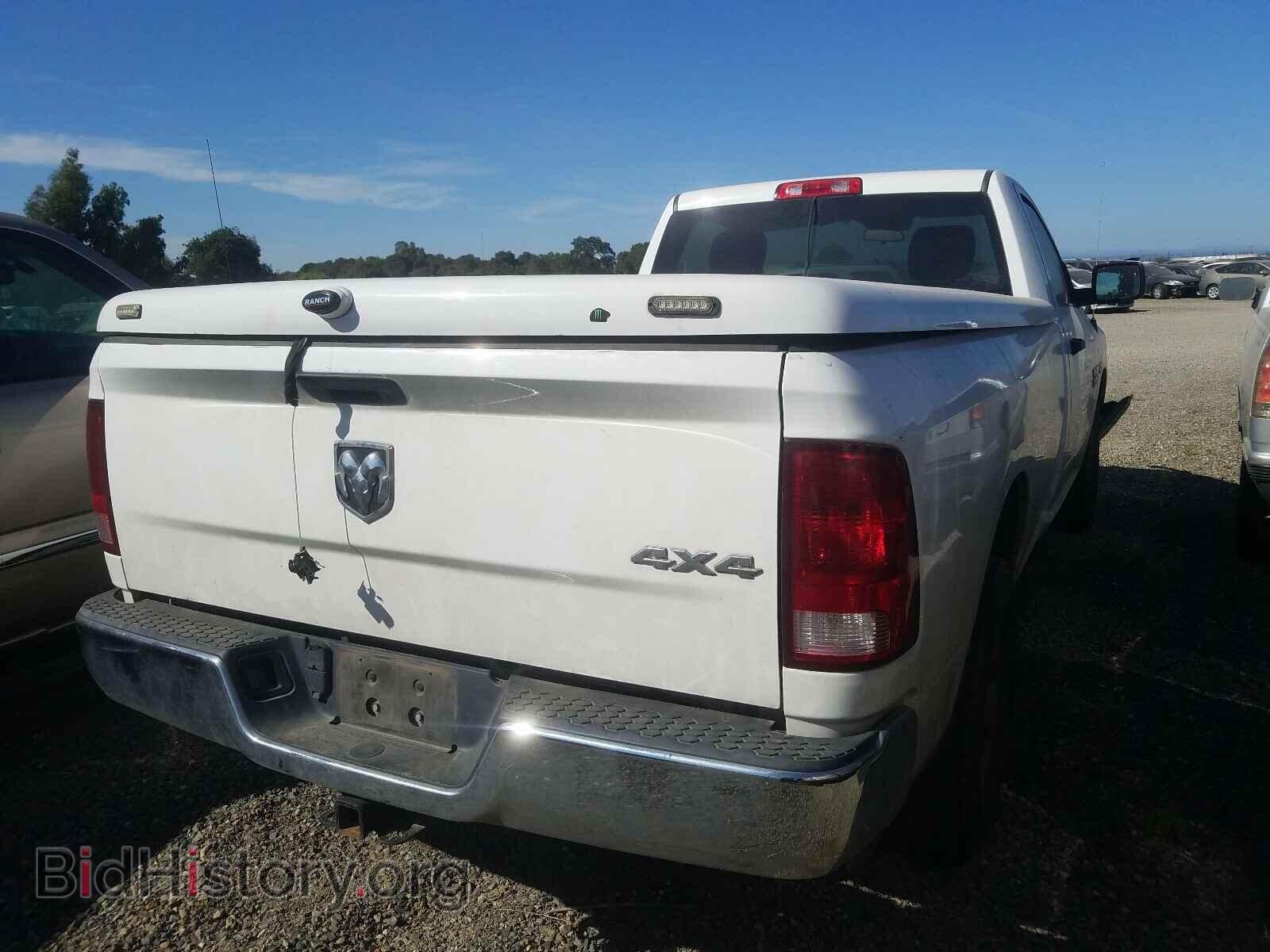 2017 RAM 1500 - VIN: 3C6JR7DT3HG769789 - Фото 4