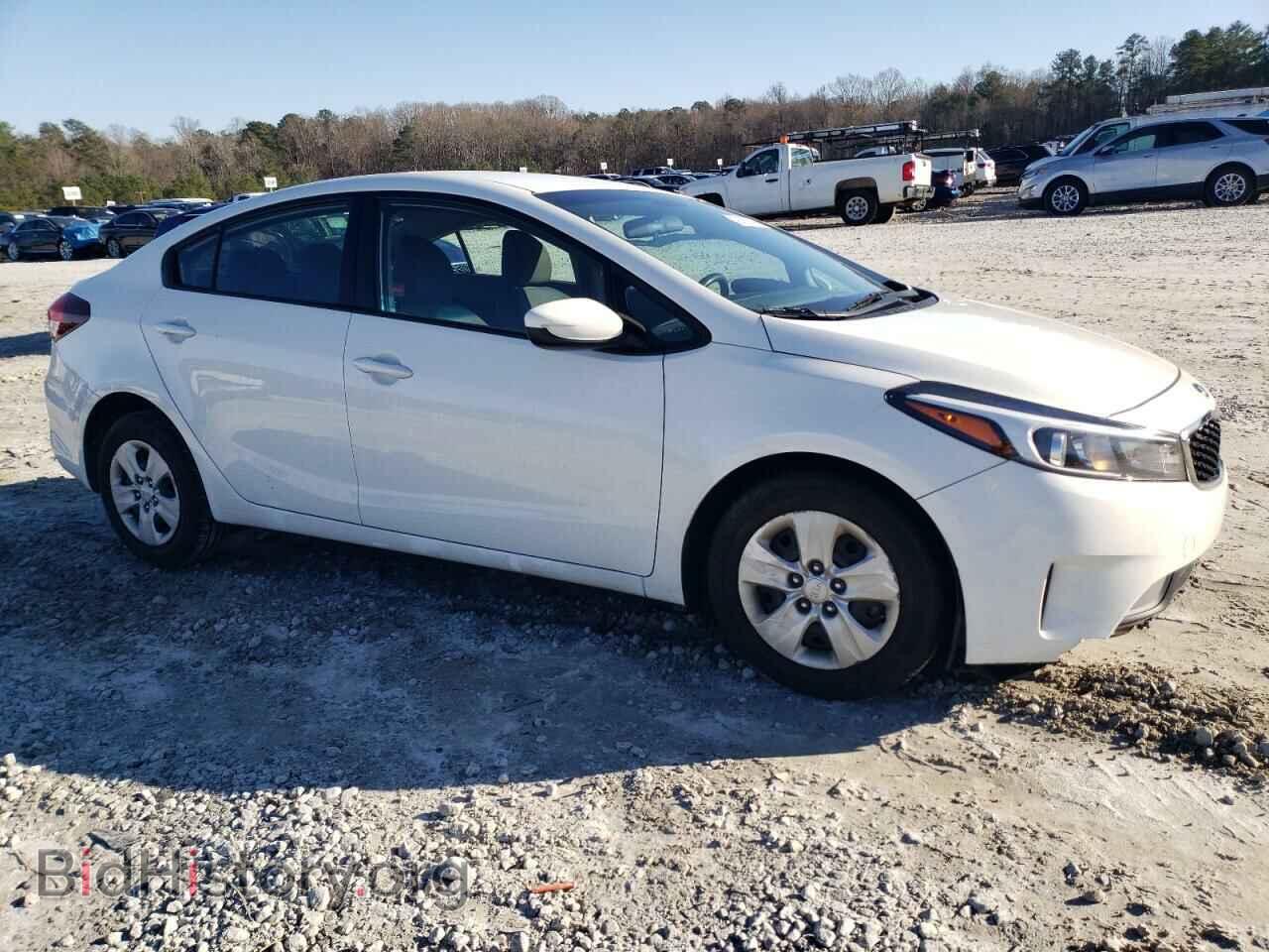 2017 KIA FORTE - VIN: 3KPFK4A74HE130051 - Фото 4