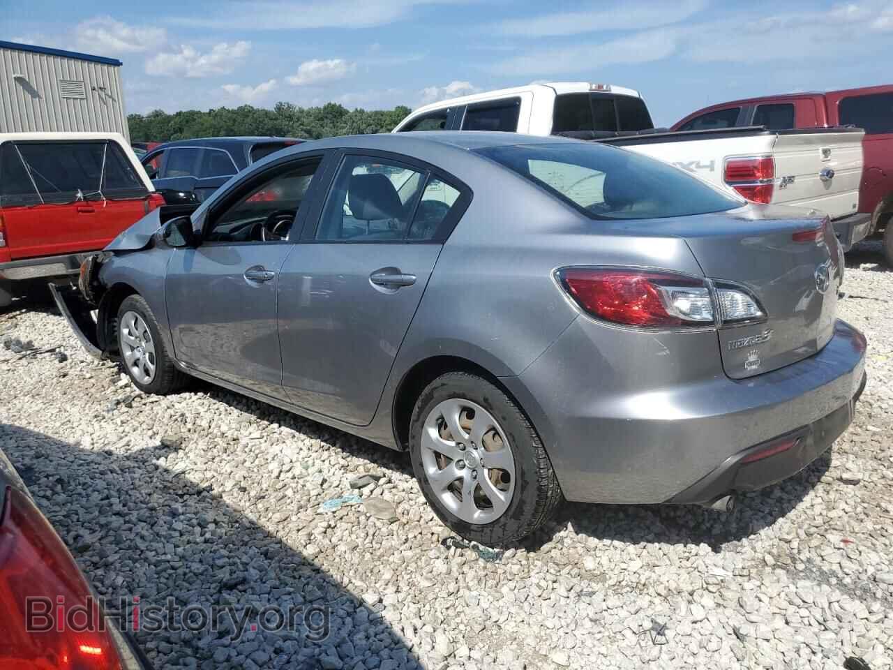 2011 MAZDA 3 - VIN: JM1BL1UG4B1437638 - Фото 2