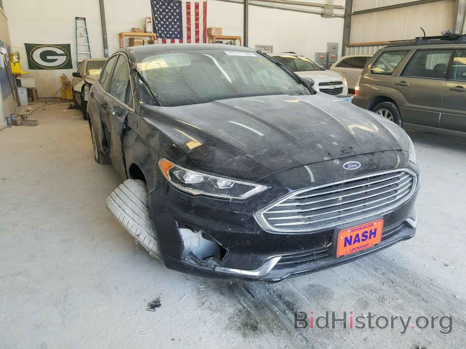 Photo 3FA6P0MU9KR140009 - FORD FUSION 2019