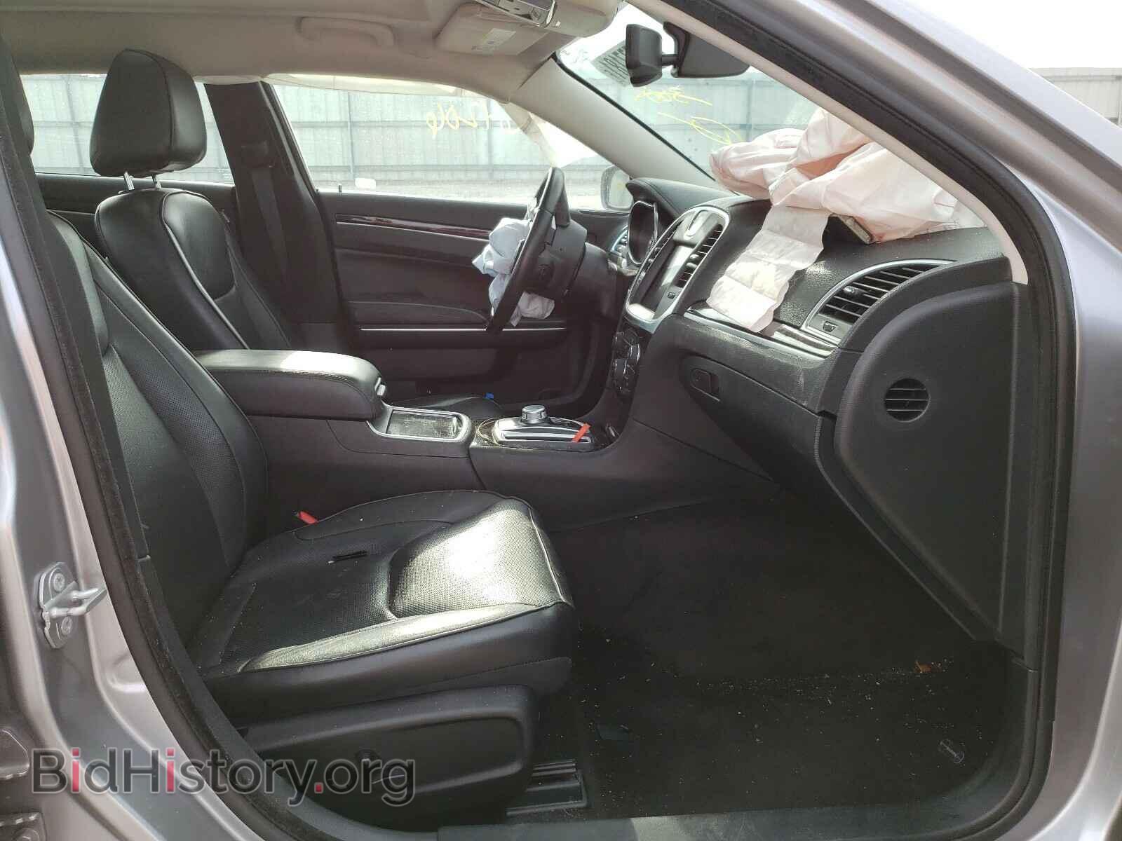 2018 CHRYSLER 300 - VIN: 2C3CCAKG2JH250412 - Фото 5