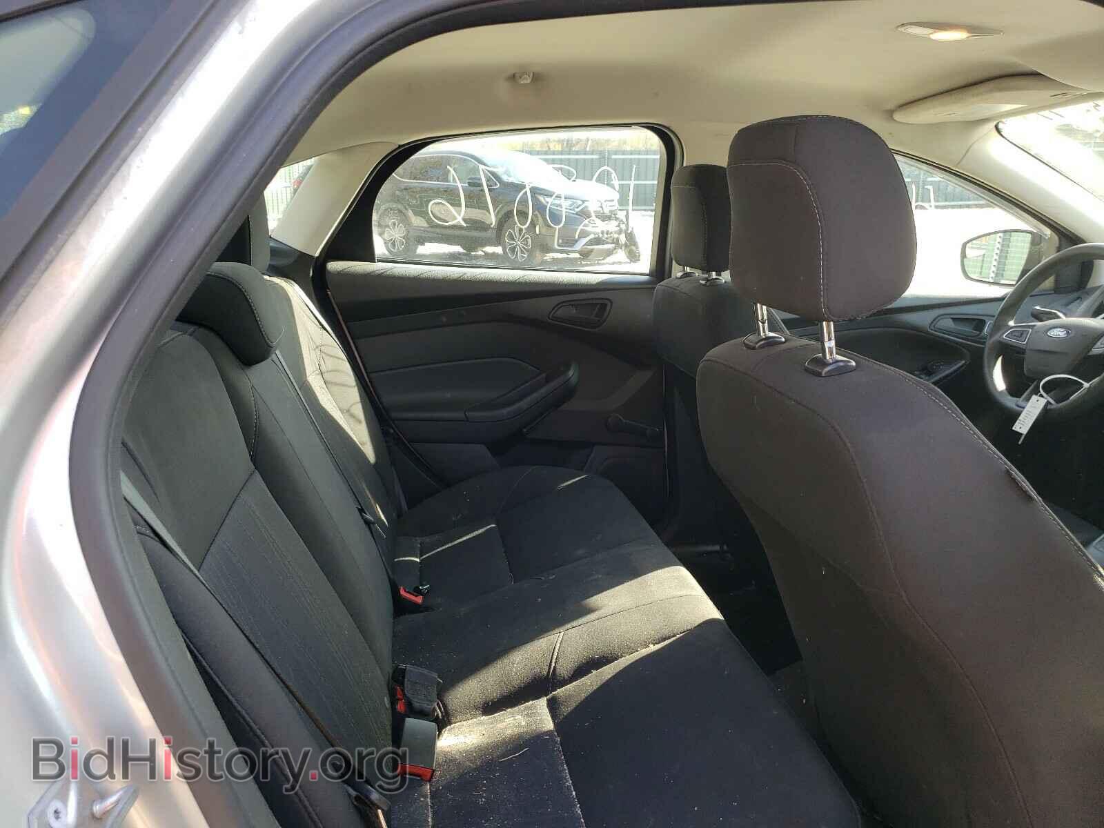 2016 FORD FOCUS - VIN: 1FADP3E27GL366089 - Фото 6