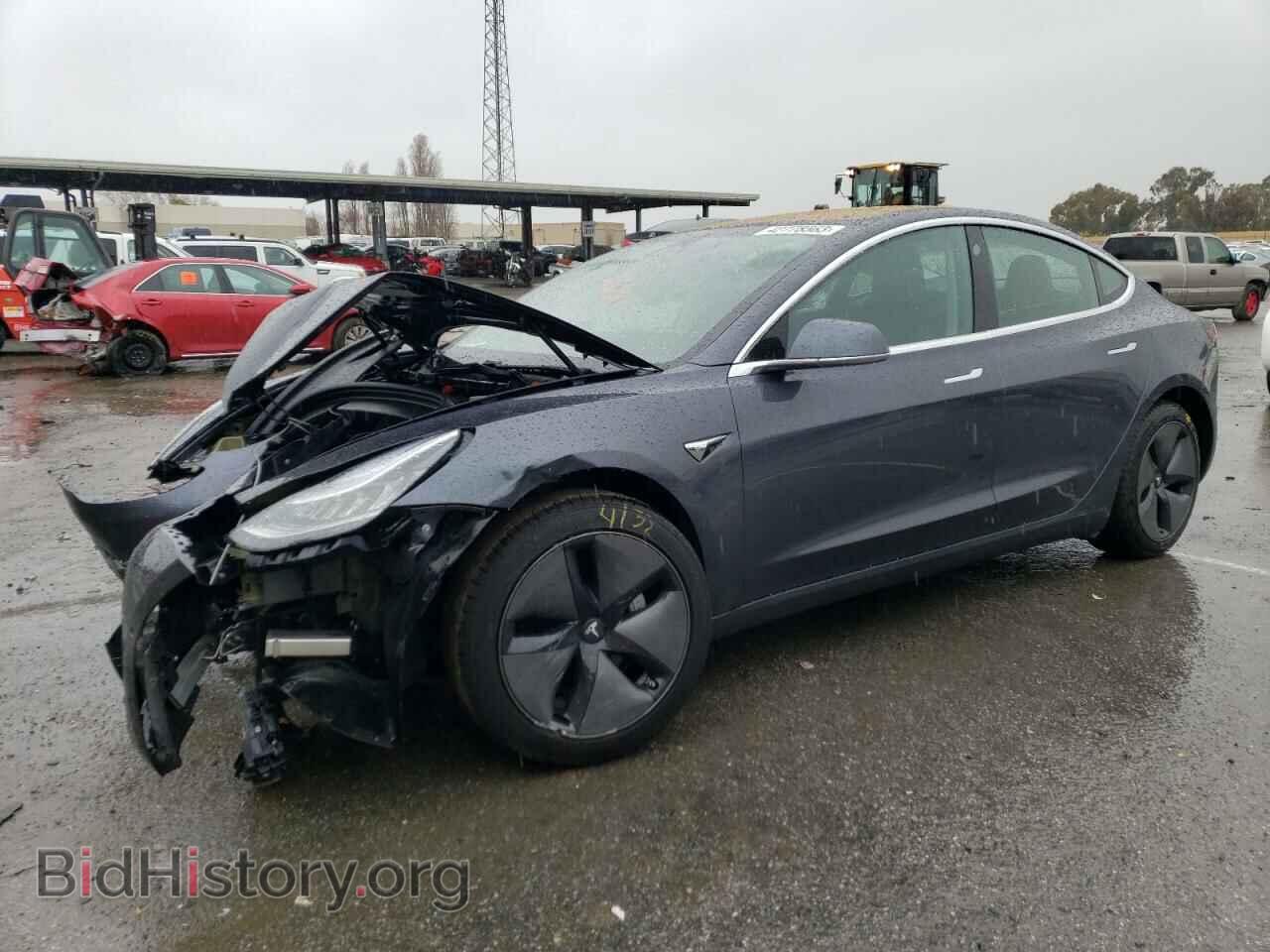 Фотография 5YJ3E1EA1JF158128 - TESLA MODEL 3 2018