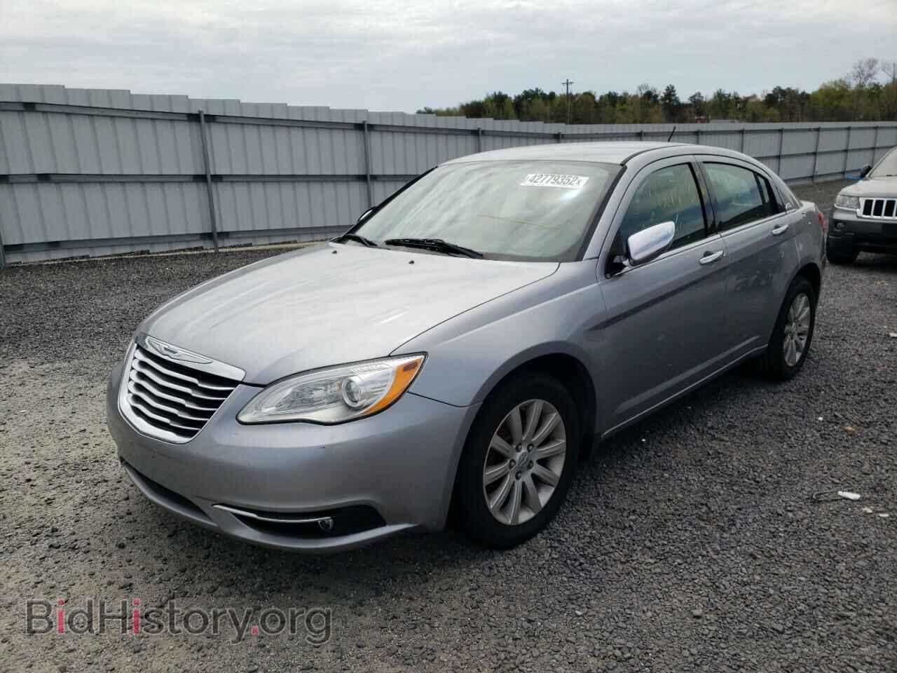 2014 CHRYSLER 200 - VIN: 1C3CCBCGXEN191966 - Фото 2