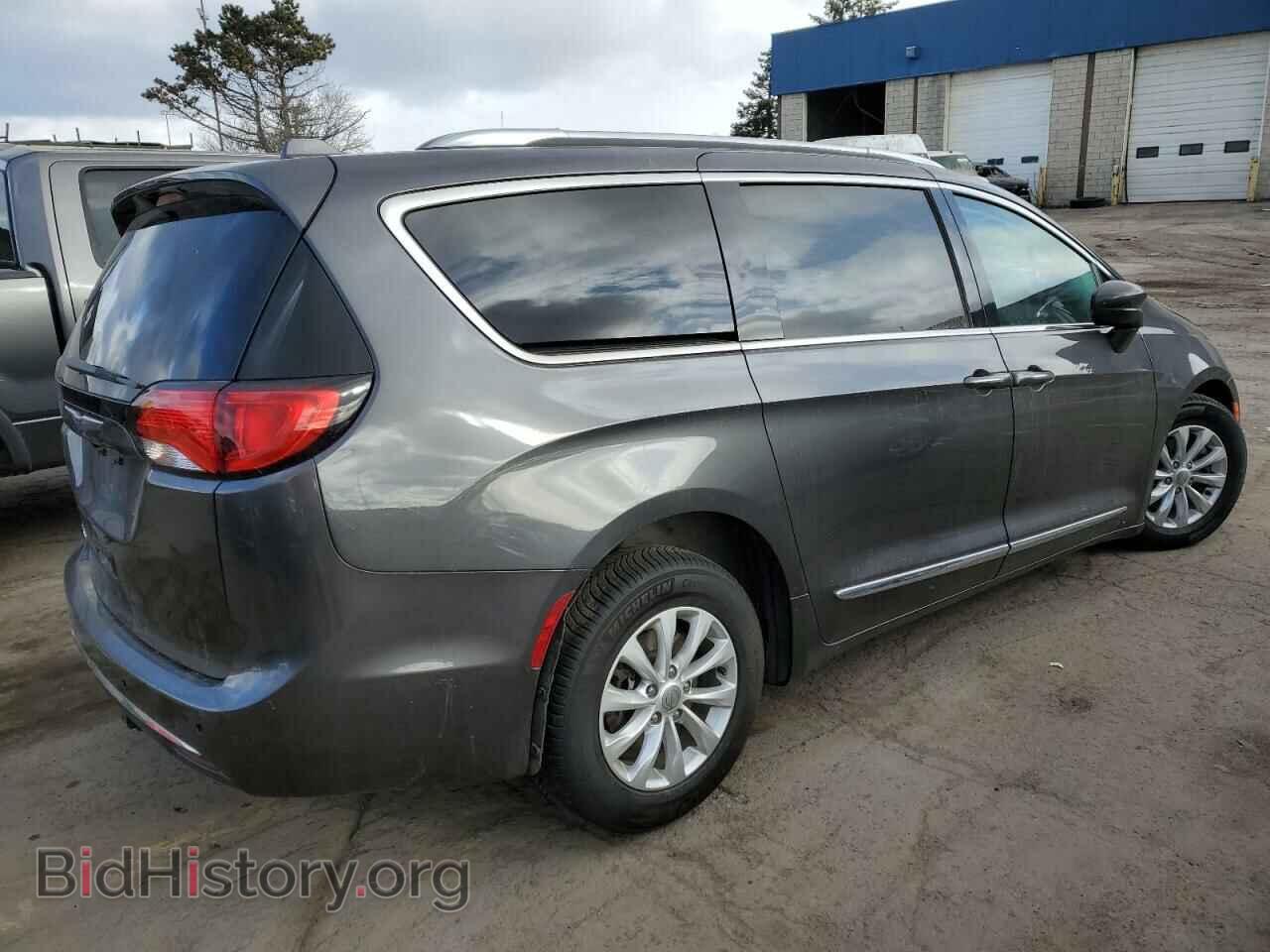 2018 CHRYSLER PACIFICA - VIN: 2C4RC1BG7JR152167 - Фото 3