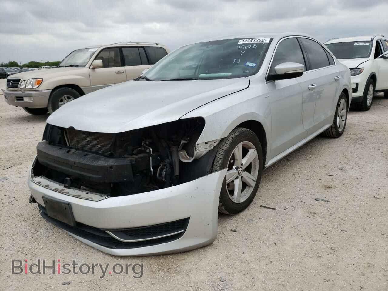 2014 VOLKSWAGEN PASSAT - VIN: 1VWAT7A30EC038893 - Фото 2