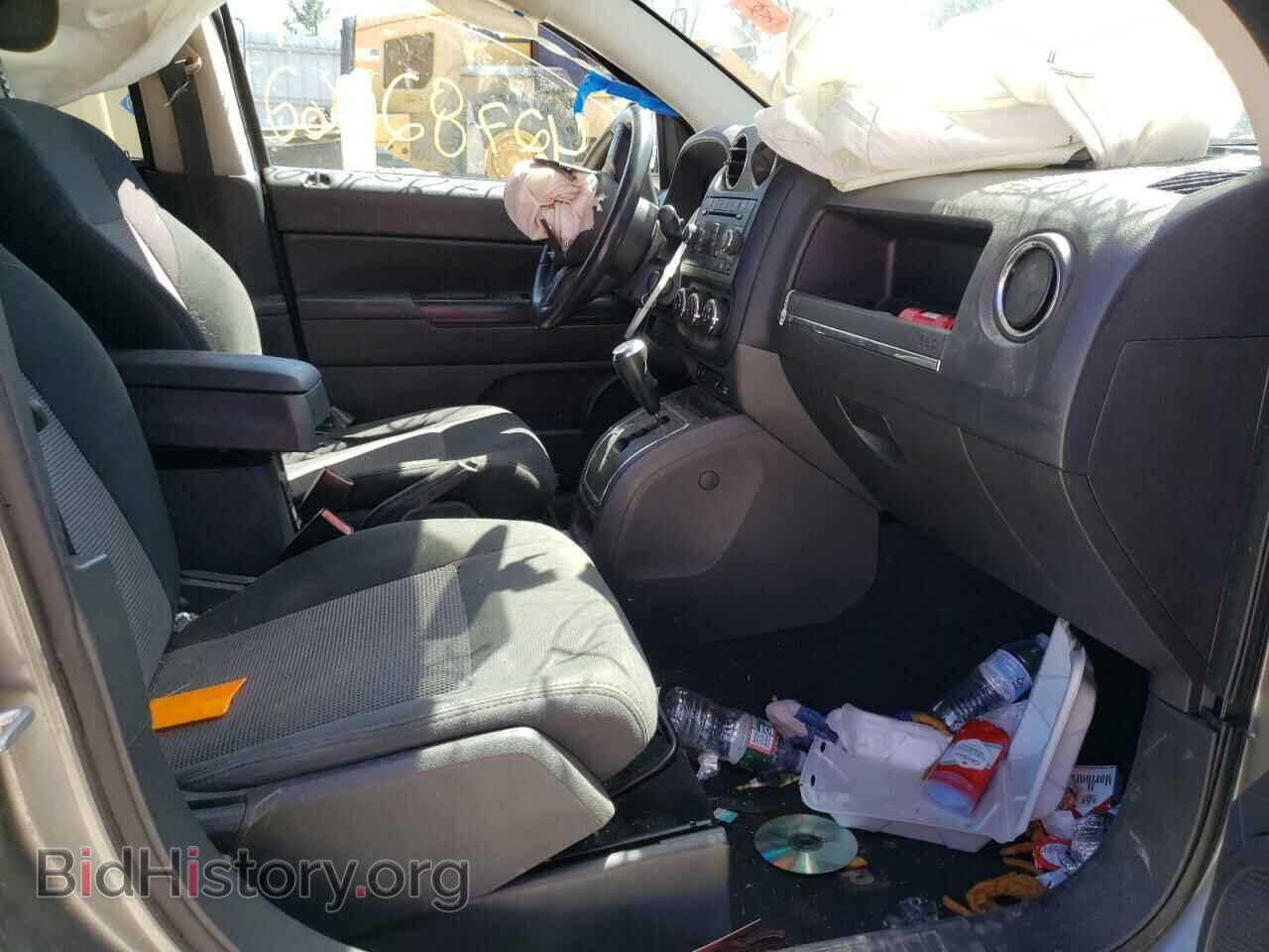 2011 JEEP COMPASS - VIN: 1J4NF1FB7BD239330 - Photo 5