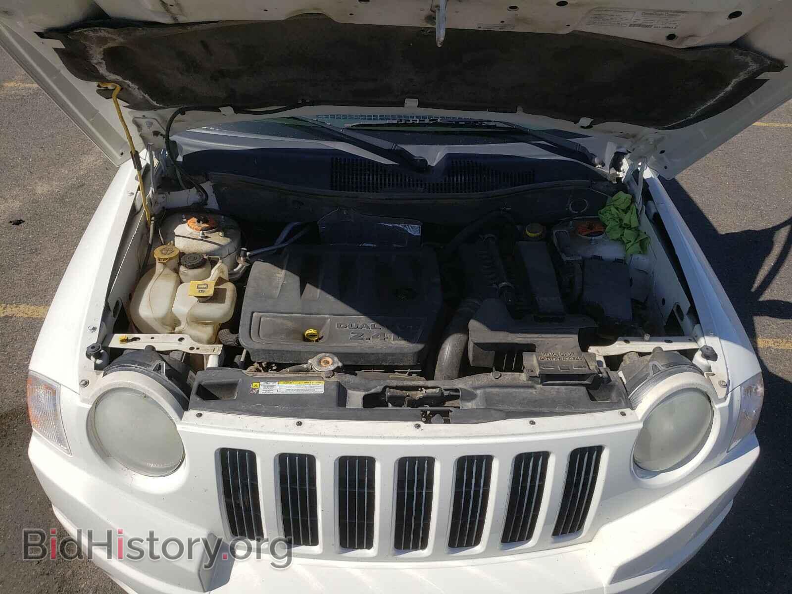 2008 JEEP COMPASS - VIN: 1J8FT47W28D766473 - Photo 7