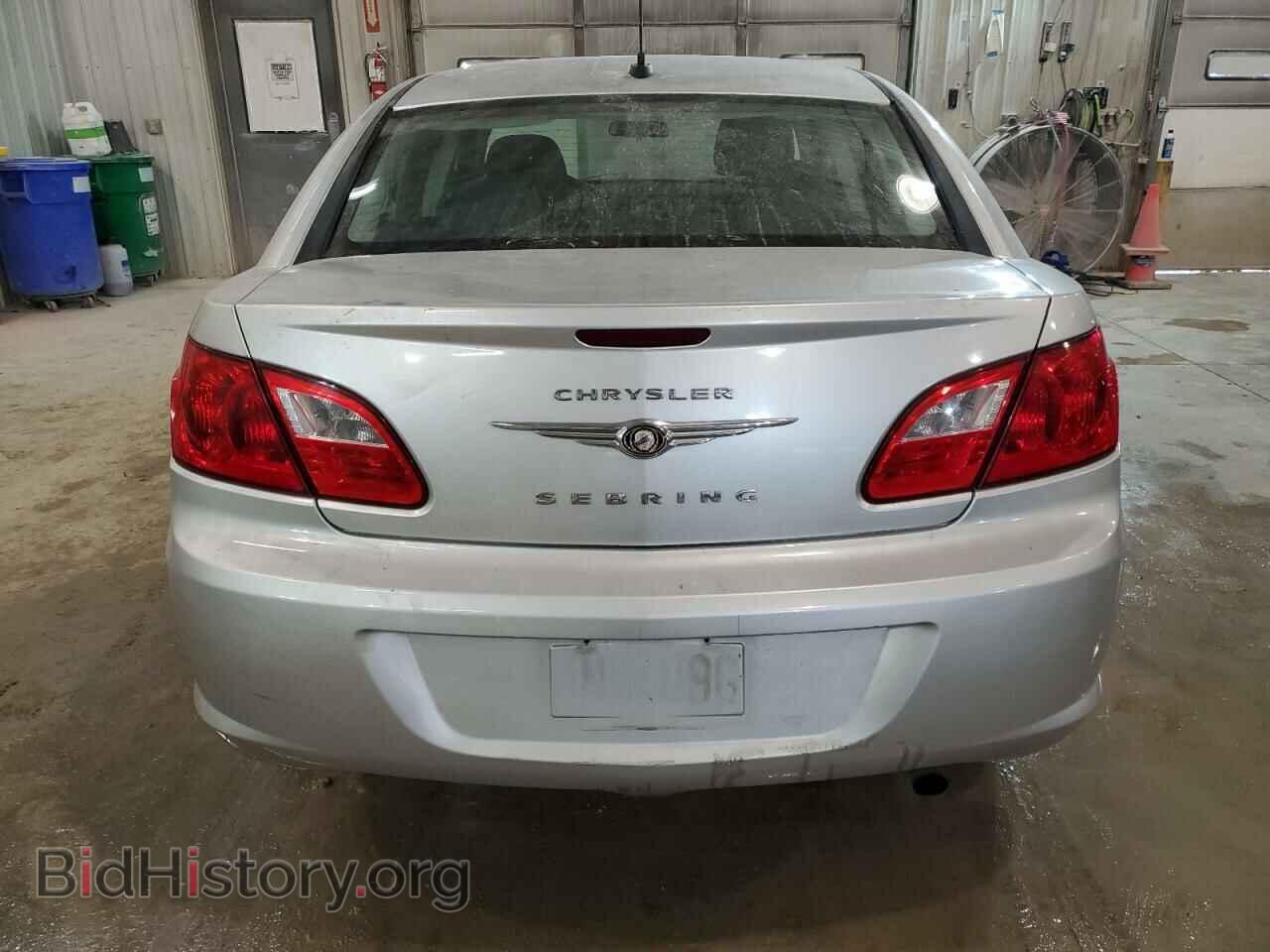 2010 CHRYSLER SEBRING - VIN: 1C3CC5FB2AN147729 - Фото 6