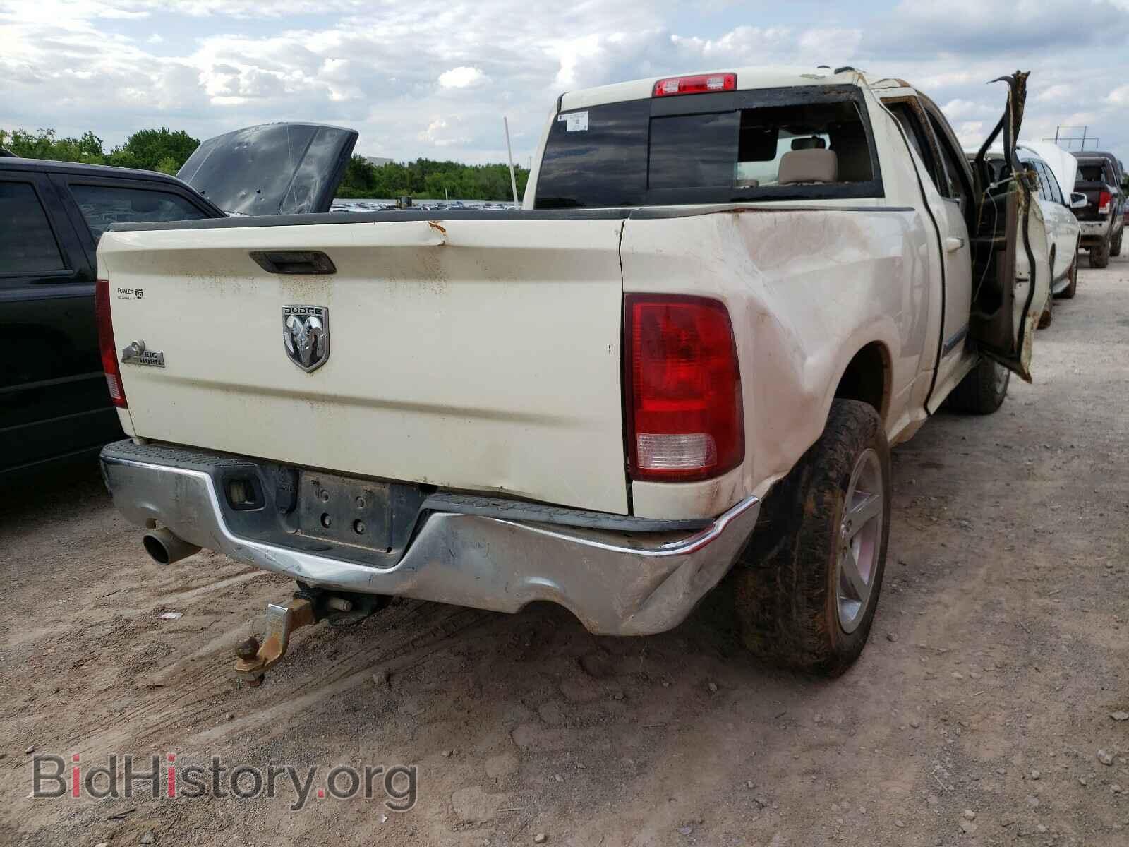2010 DODGE RAM 1500 - VIN: 1D7RB1GT9AS226346 - Фото 4