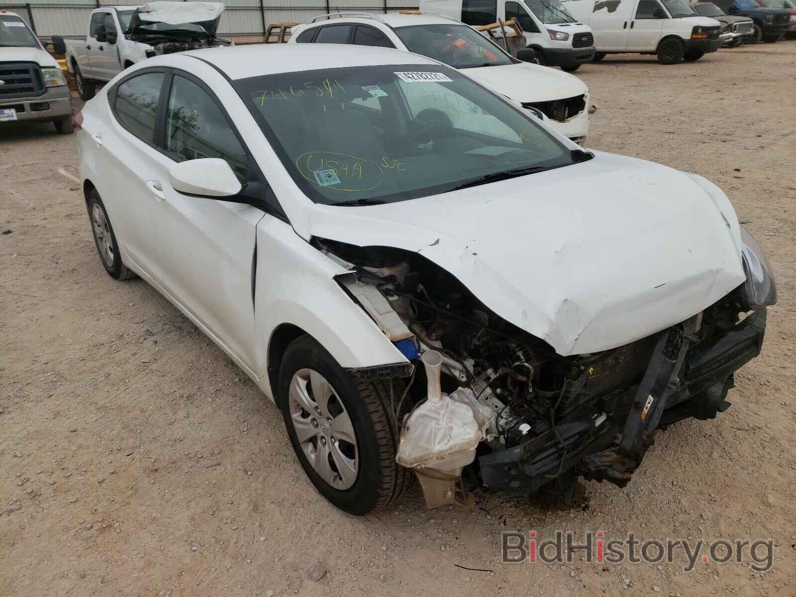 Фотография 5NPDH4AE1GH746501 - HYUNDAI ELANTRA 2016