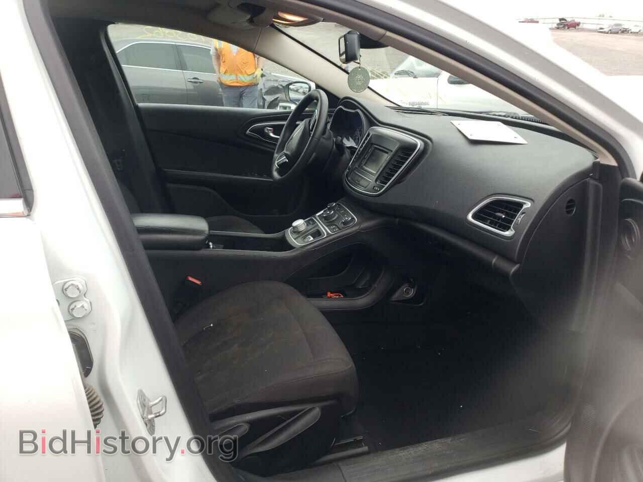 2016 CHRYSLER 200 - VIN: 1C3CCCAB4GN116535 - Photo 5