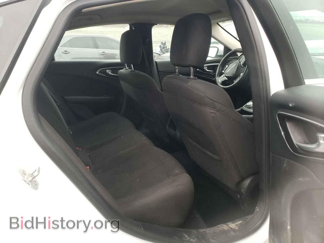 2016 CHRYSLER 200 - VIN: 1C3CCCAB4GN116535 - Photo 6