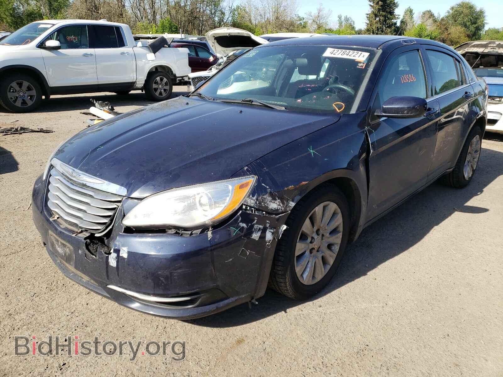 2014 CHRYSLER 200 - VIN: 1C3CCBABXEN207137 - Фото 2