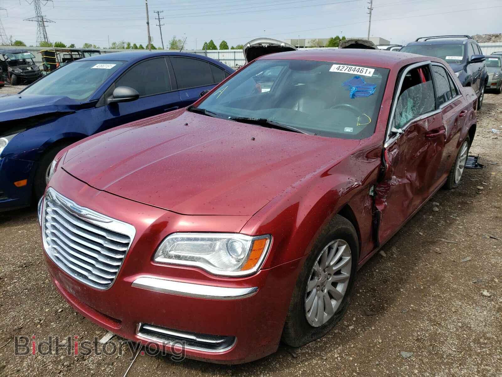 2013 CHRYSLER 300 - VIN: 2C3CCAAG0DH722855 - Photo 2