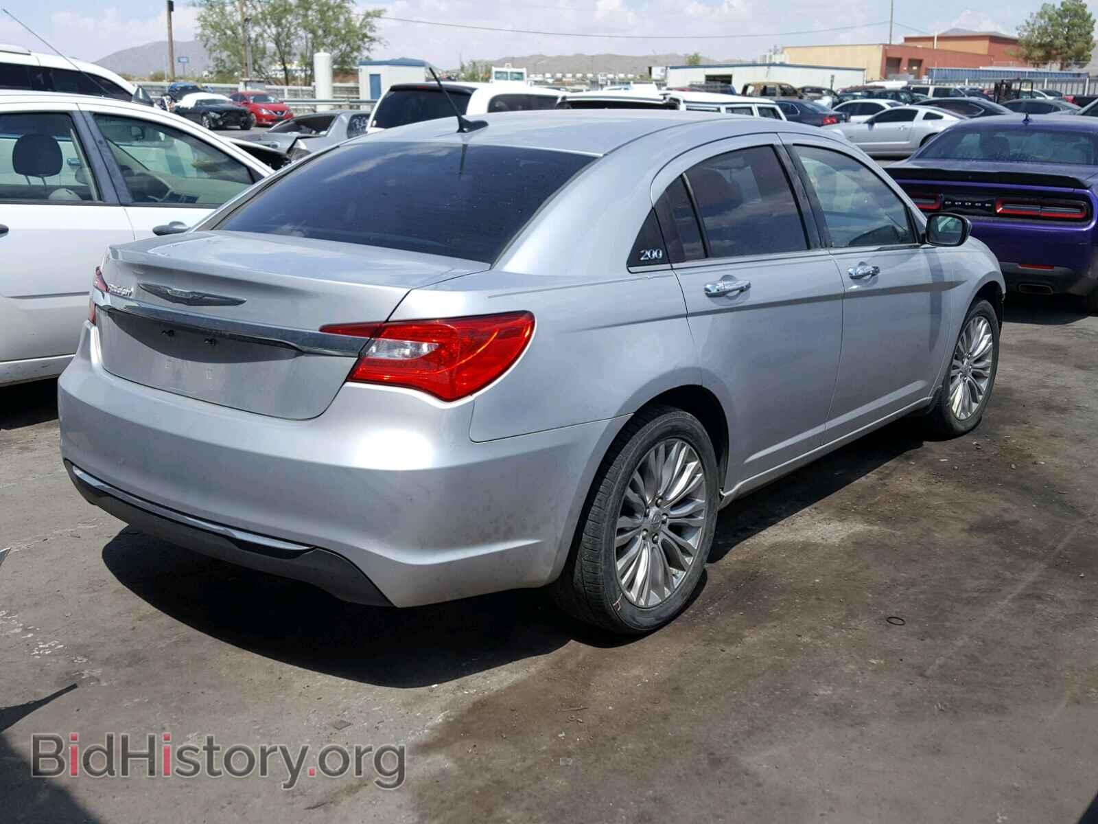 2012 CHRYSLER 200 - VIN: 1C3CCBCB8CN179672 - Фото 4