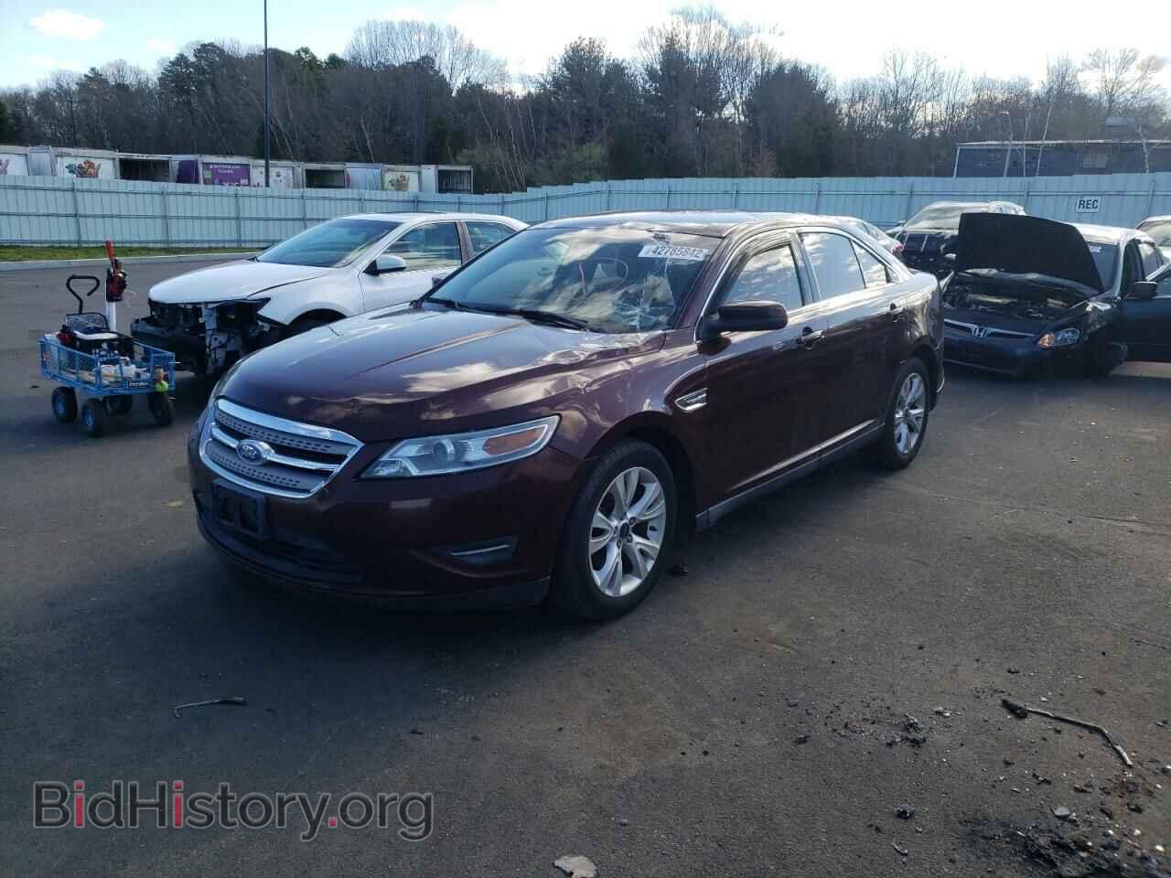 2012 FORD TAURUS - VIN: 1FAHP2HW9CG106791 - Фото 2